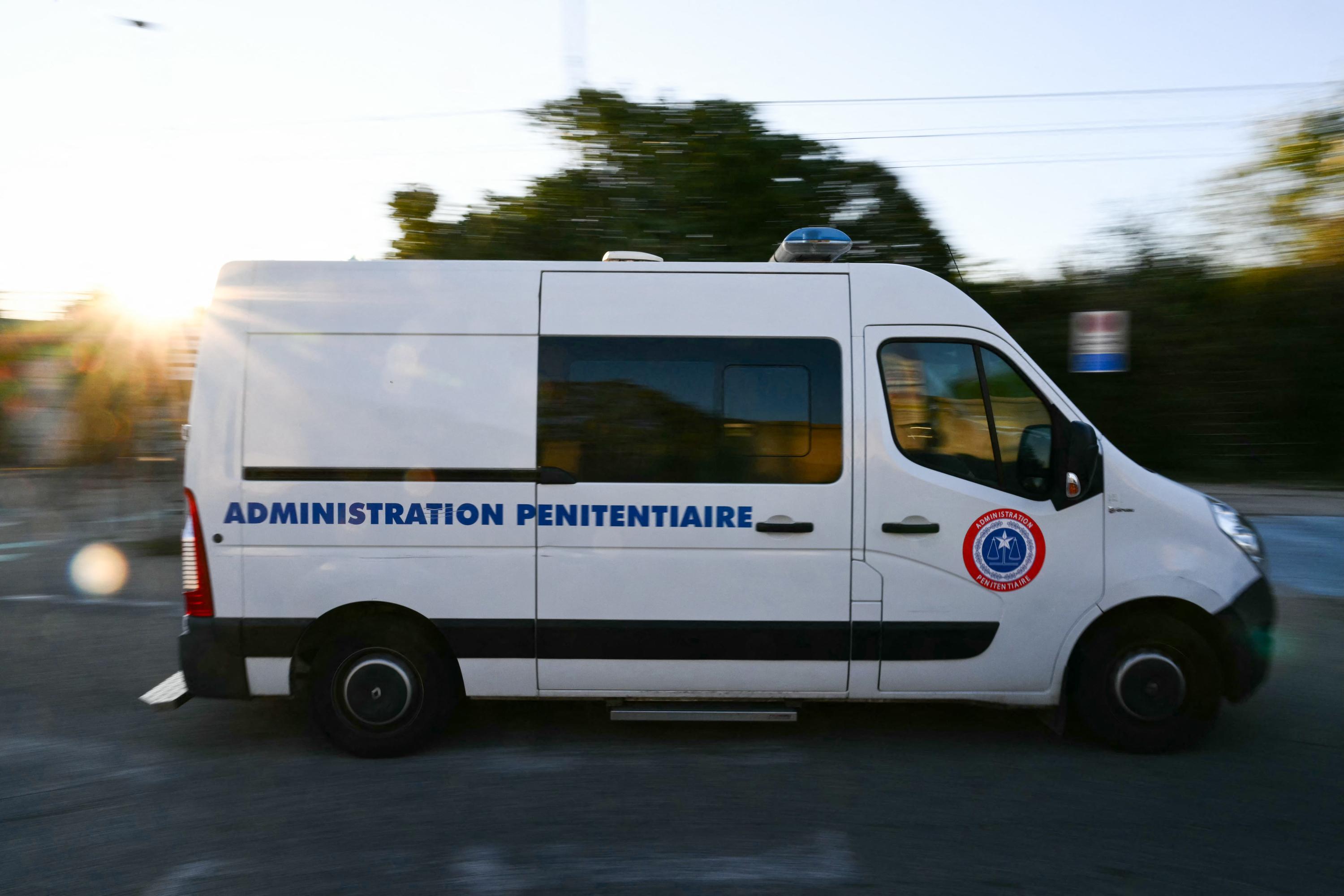 Pontoise : un détenu condamné à 15 ans de prison s'évade lors du renouvellement de sa carte d’identité au consulat du Maroc