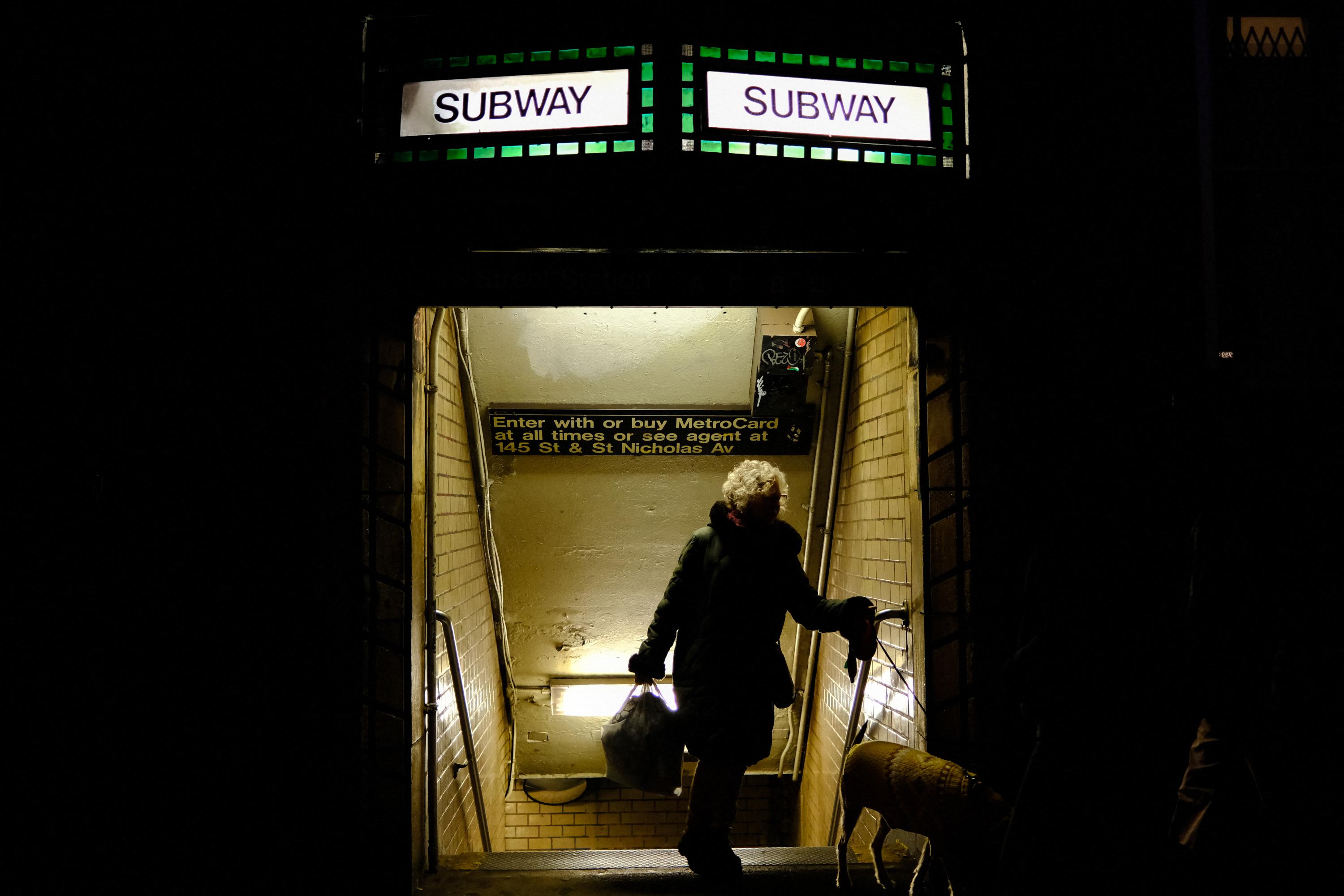 New York: une femme retrouvée morte après avoir été brûlée vive dans le métro