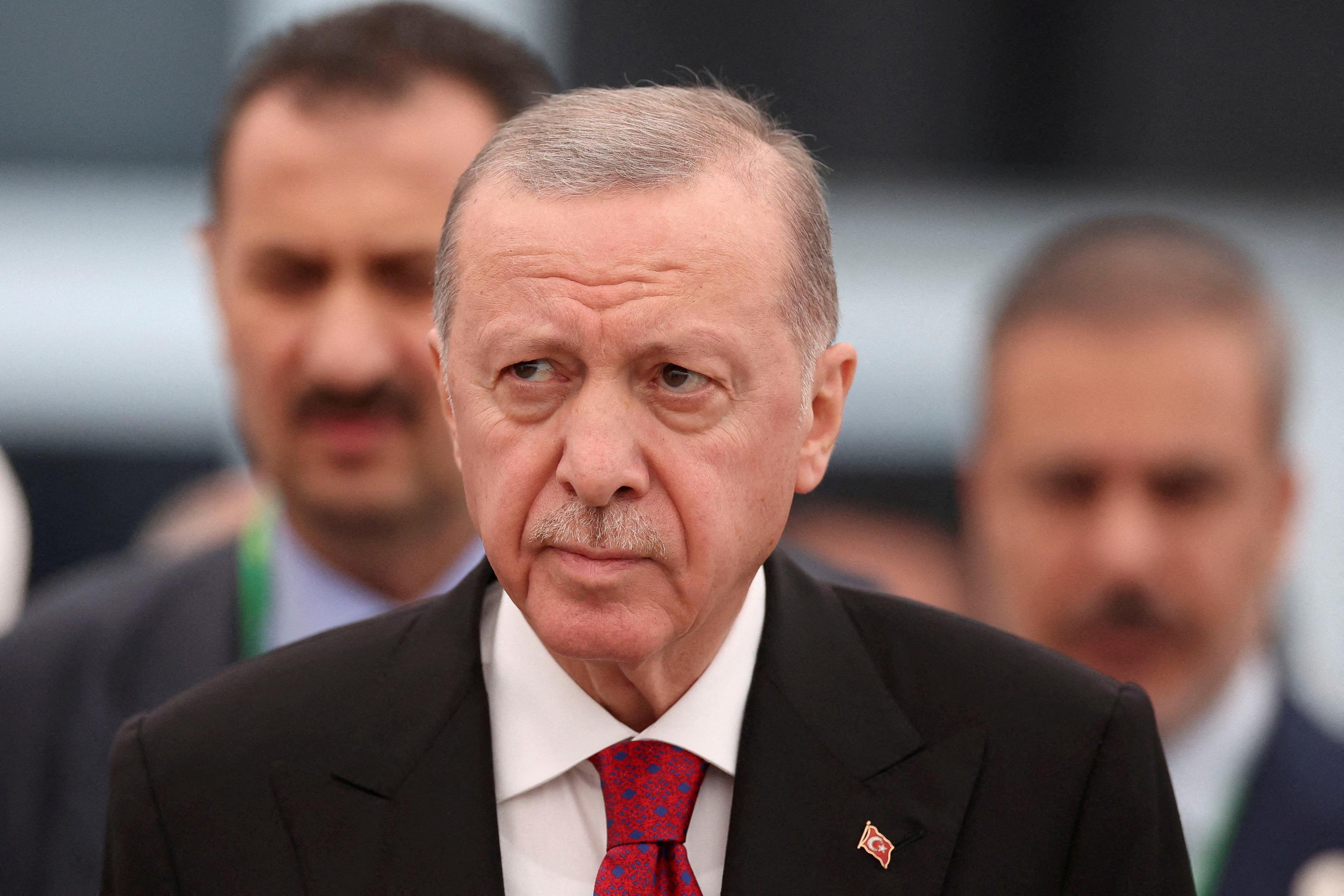 Erdogan avertit les forces kurdes qu’il n’y a «pas de place pour les terroristes» en Syrie