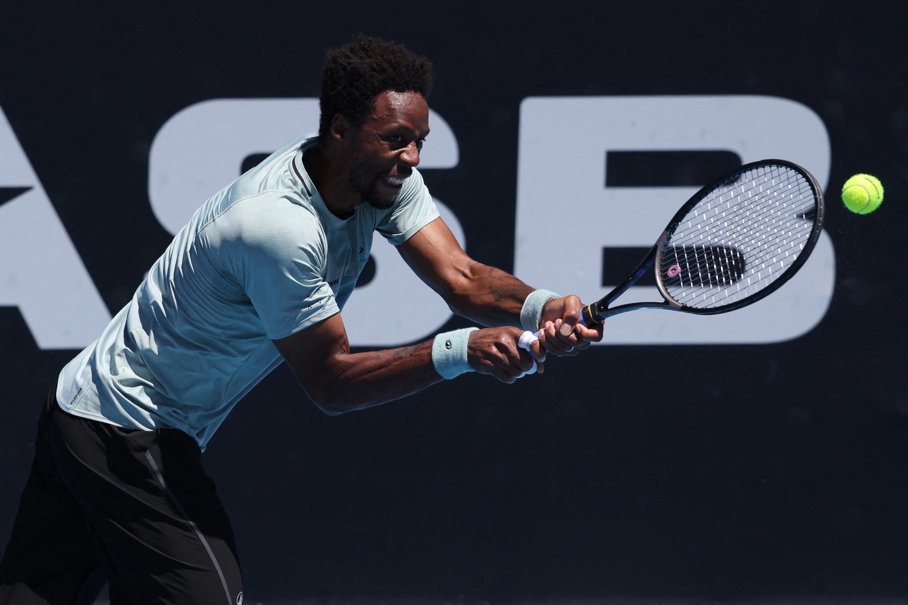 Open d'Australie : en dehors du choc Monfils-Mpetshi Perricard, quel est le programme des Français mardi à Melbourne ?