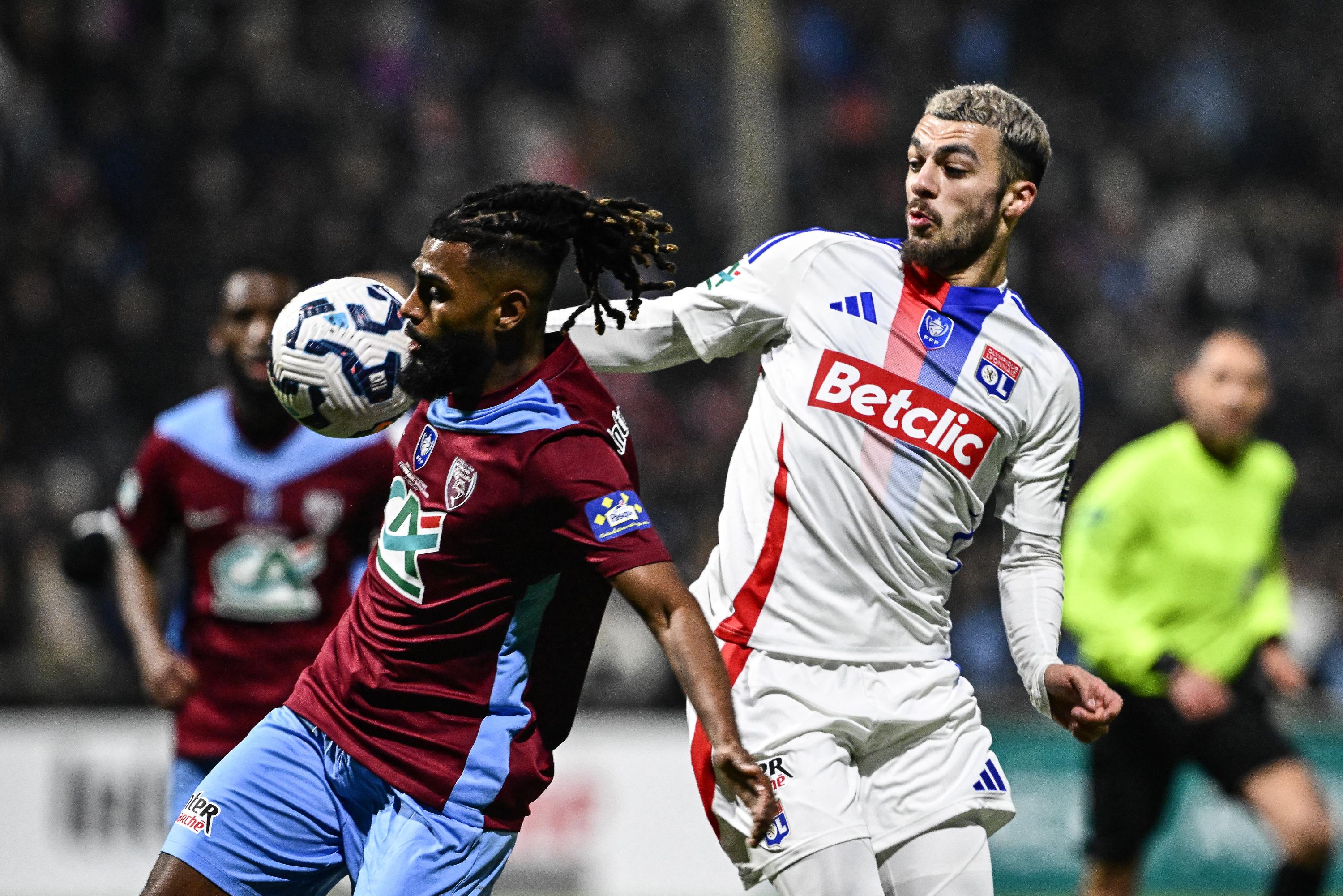 Coupe de France Multiplex 16es de finale: Lyon éliminé par le petit poucet Bourgoin, Rennes prend la porte, Strasbourg s’en tire aux penaltys