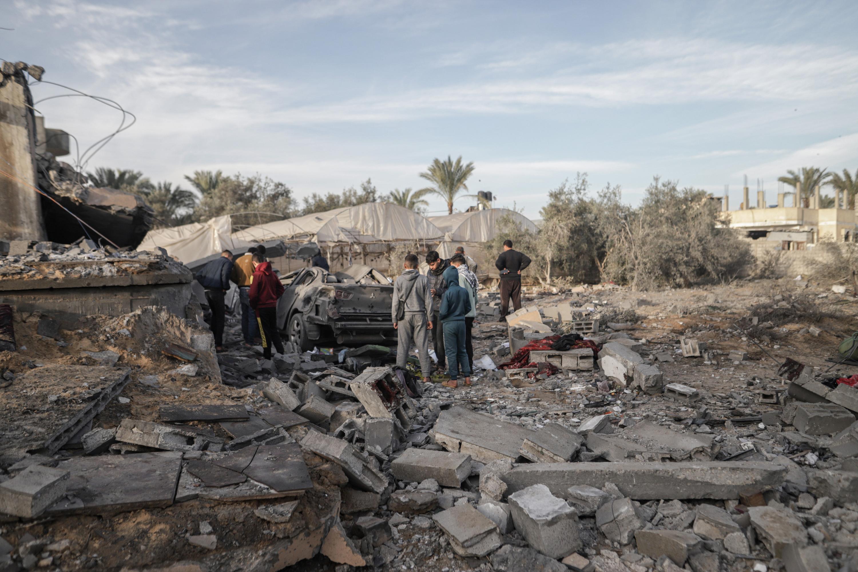 Gaza : après quinze mois de guerre, un champ de ruines et une situation humanitaire catastrophique