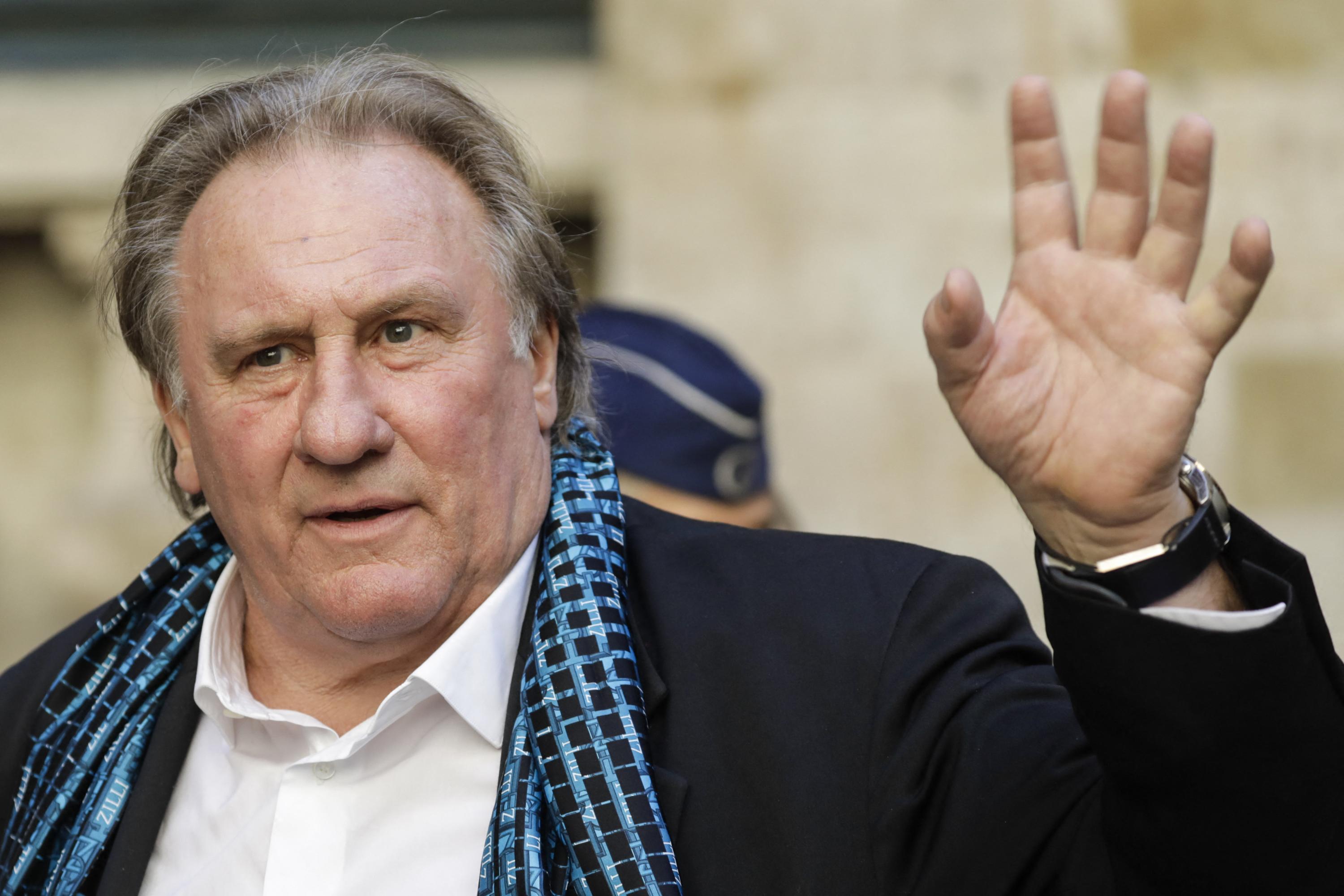 Gérard Depardieu, mis en examen pour viols, conteste jeudi devant la cour d’appel des éléments de l’enquête