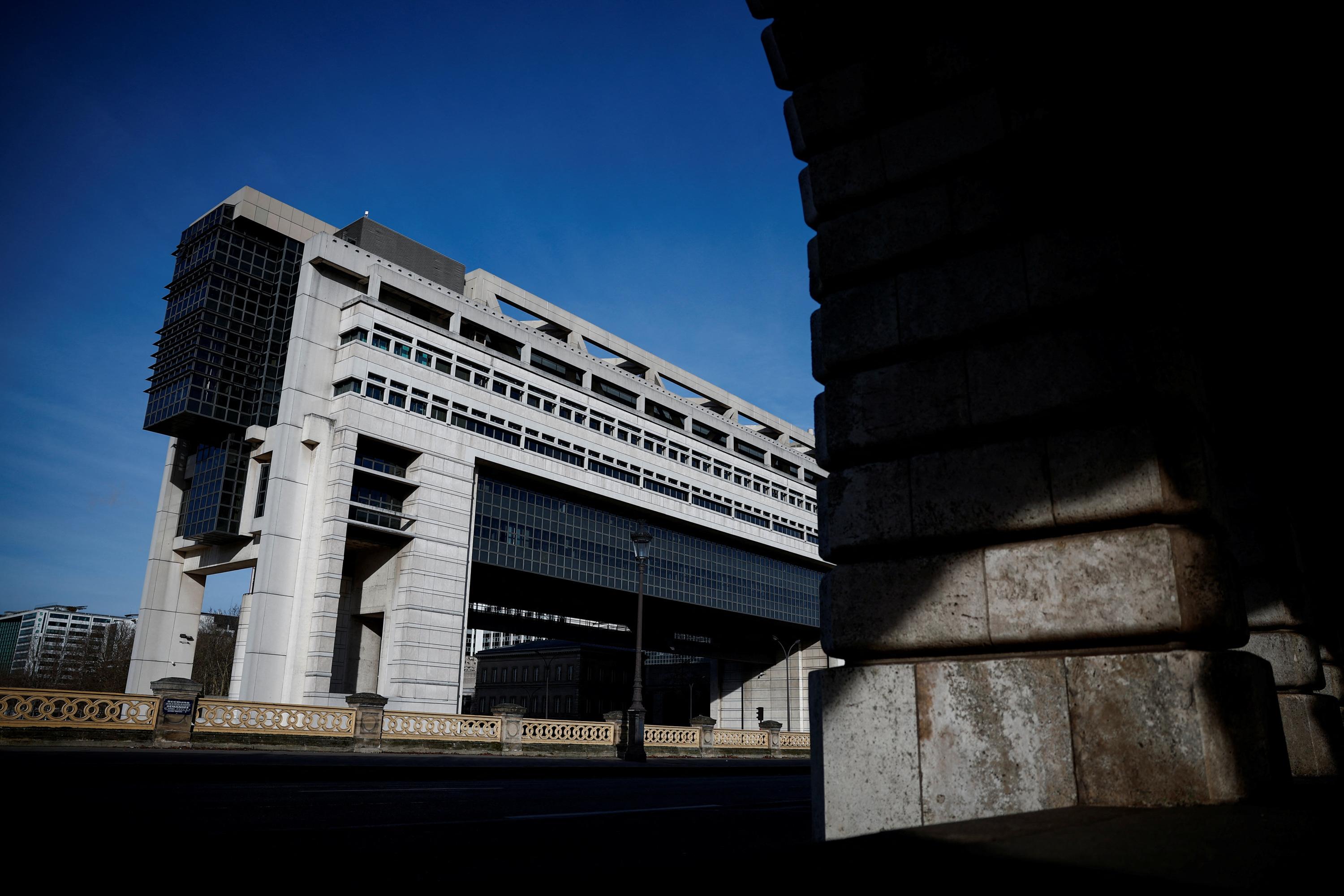 Pourquoi le gouvernement assure que l’absence de budget coûte «100 millions d’euros par jour à la France»