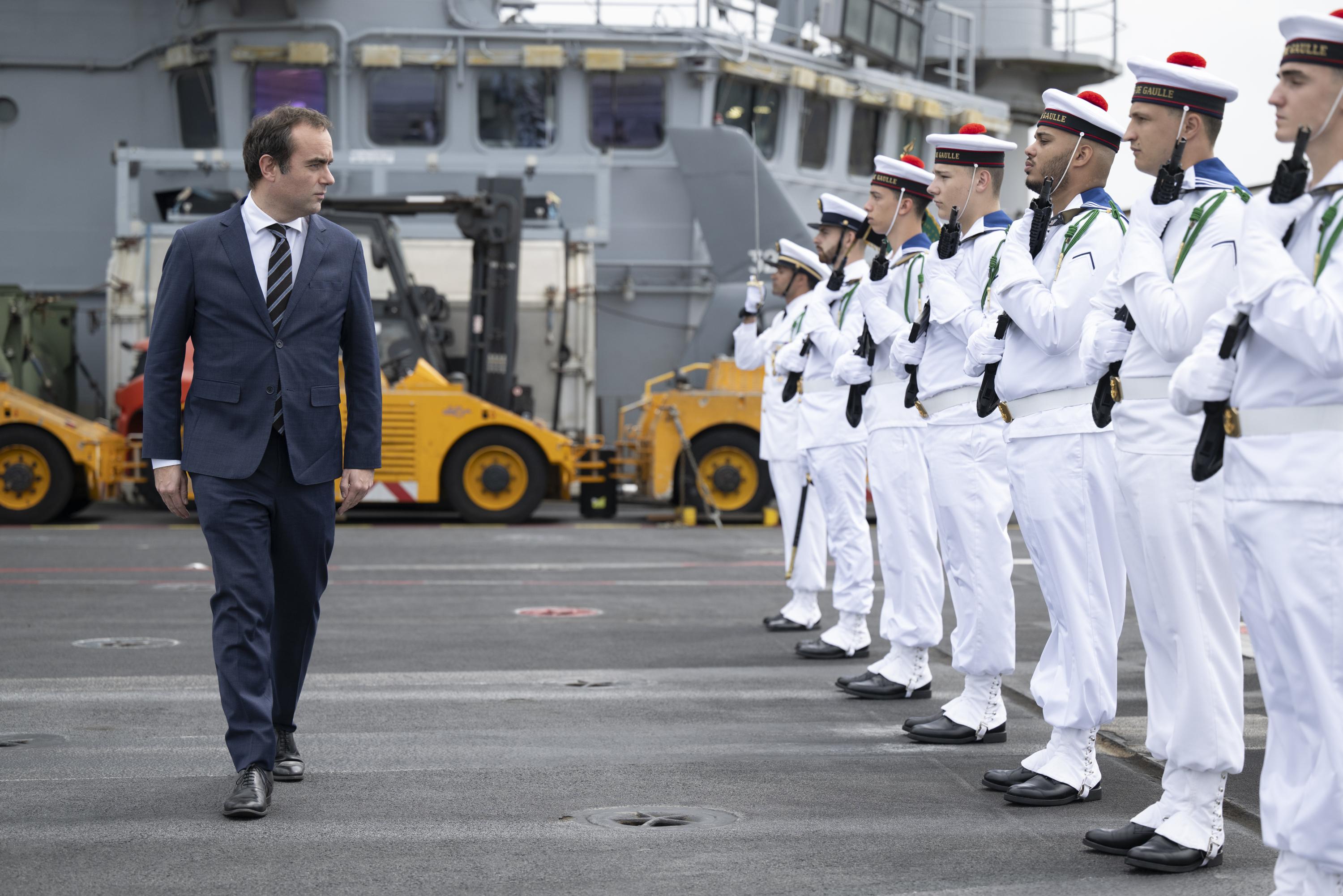 Sébastien Lecornu au Figaro : «Notre diplomatie est celle du non-alignement, du refus des blocs»
