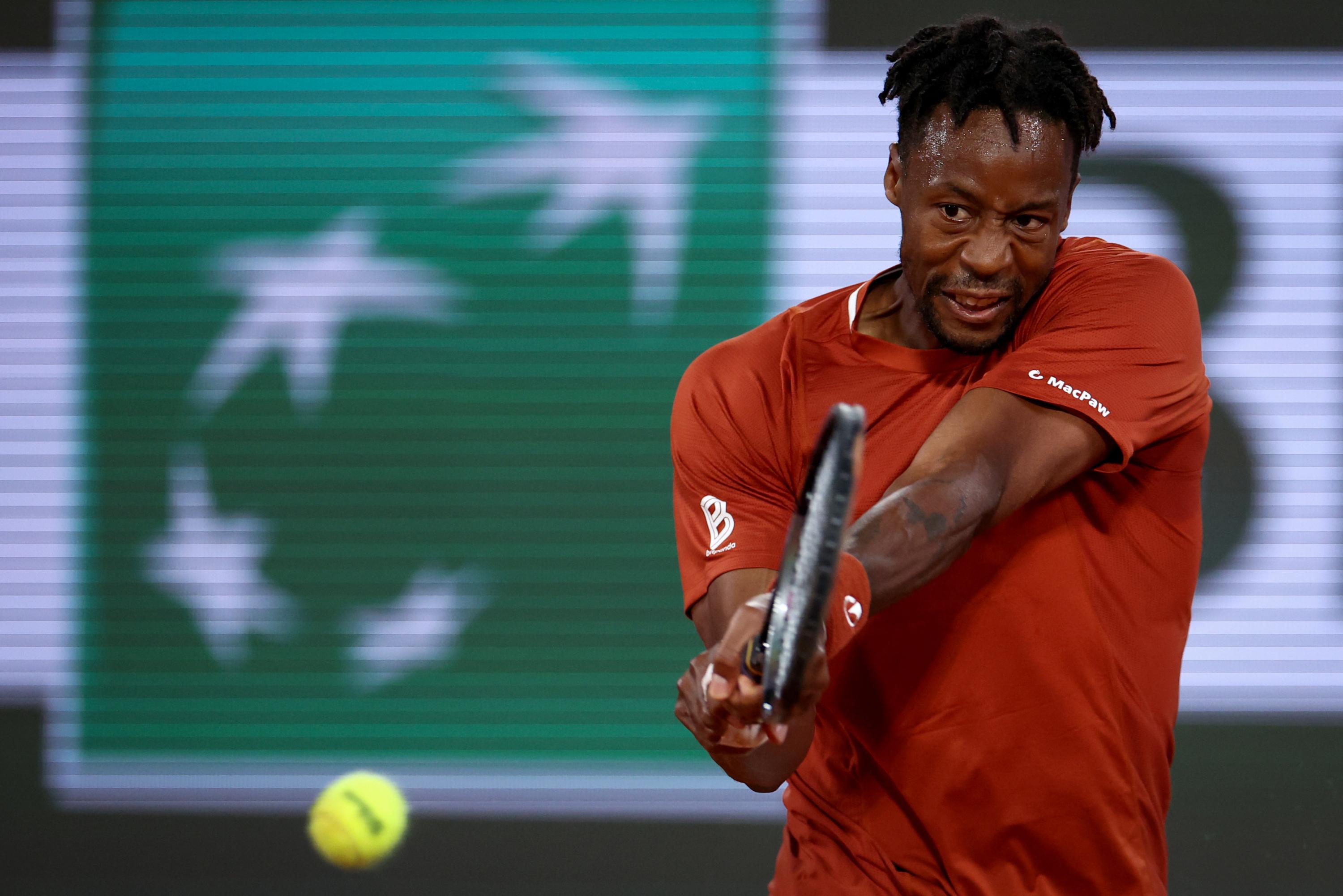 Roland-Garros : en vidéo, le coup de canon de Monfils qui s’offre le quatrième set dans une ambiance de feu