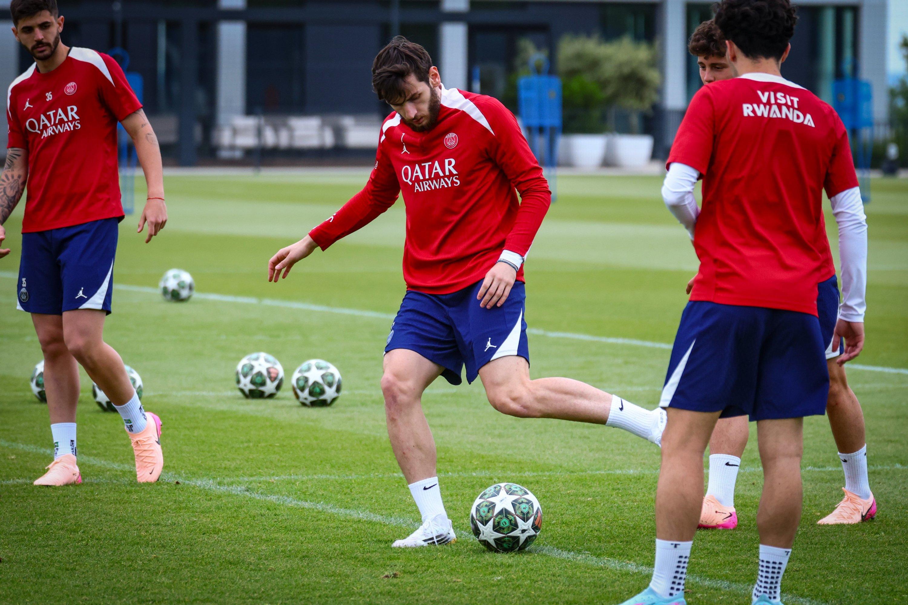 Ligue des champions : forfait contre Reims, Kvaratskhelia de retour à l’entraînement à J-4 de PSG-Inter