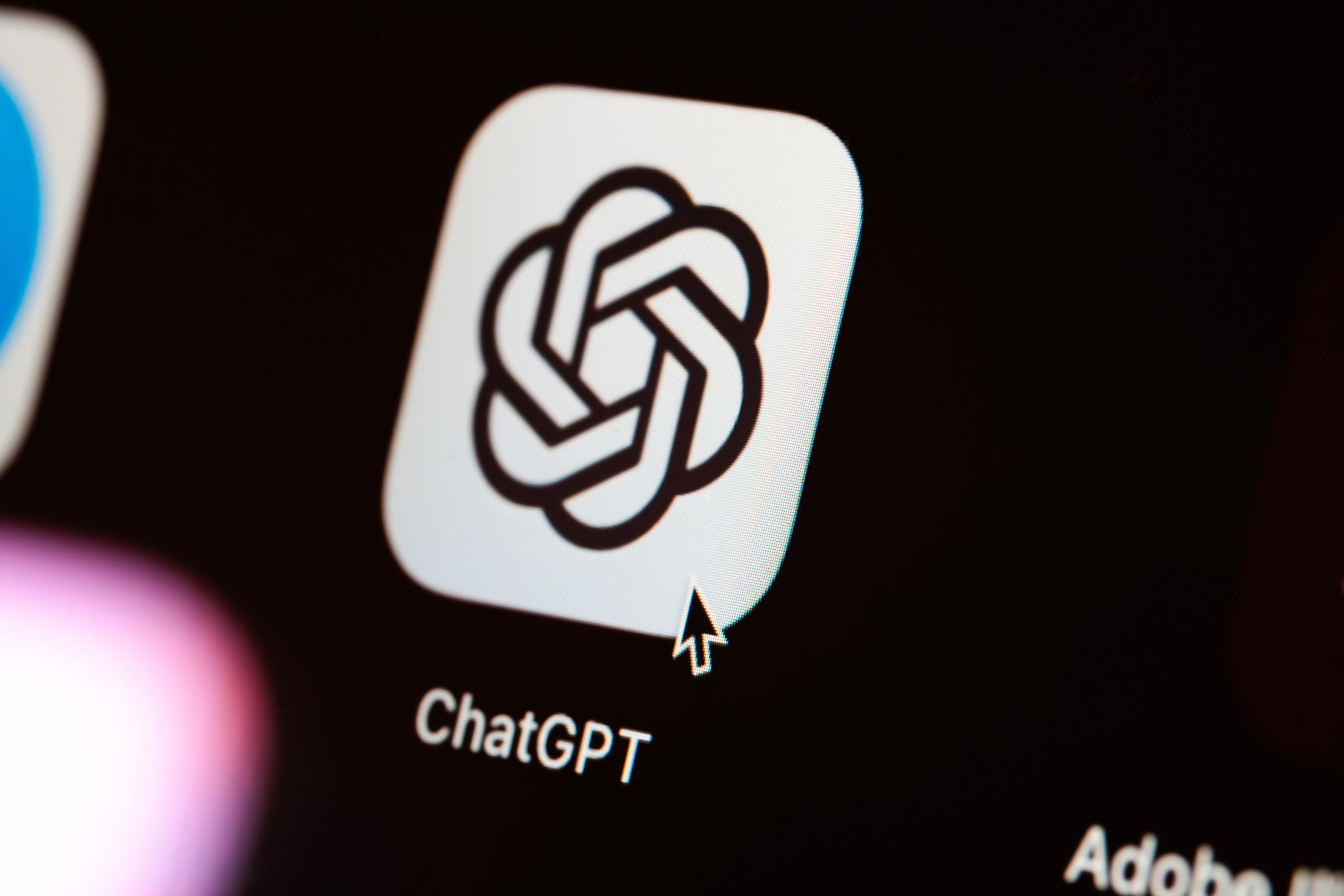 Latence élevée, messages d’erreur... L’IA générative ChatGPT victime d’une panne mondiale