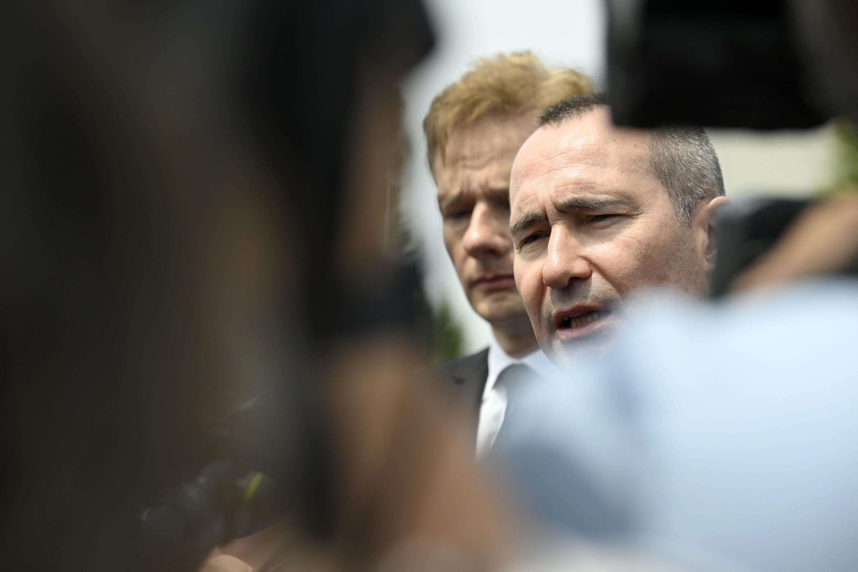 «Tuer une surveillante, n’importe laquelle»: le suspect de Nogent n’exprime «pas de regret ni de compassion» pour la victime, selon le procureur