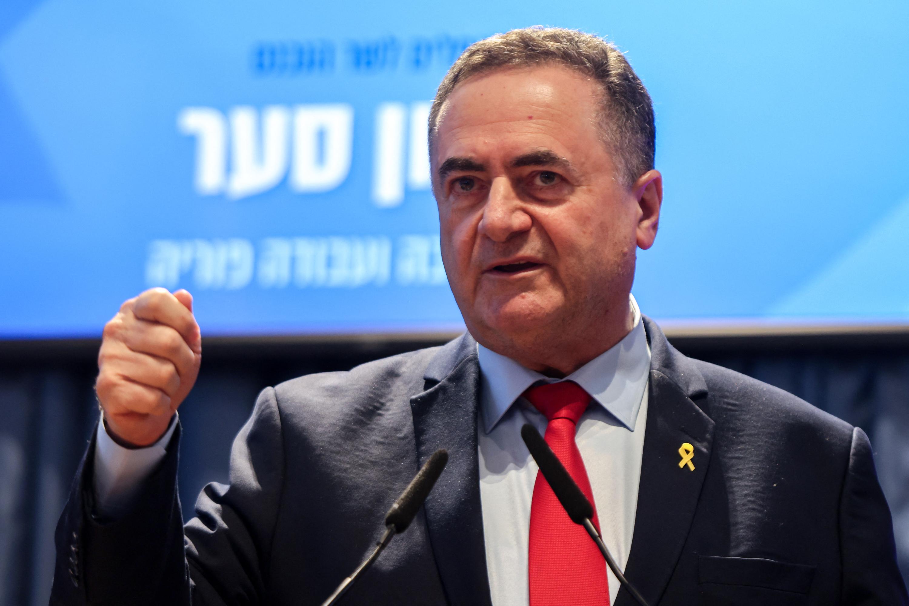Le ministre israélien de la Défense met en garde l’Iran : «Téhéran brûlera» si les tirs de missiles se poursuivent
