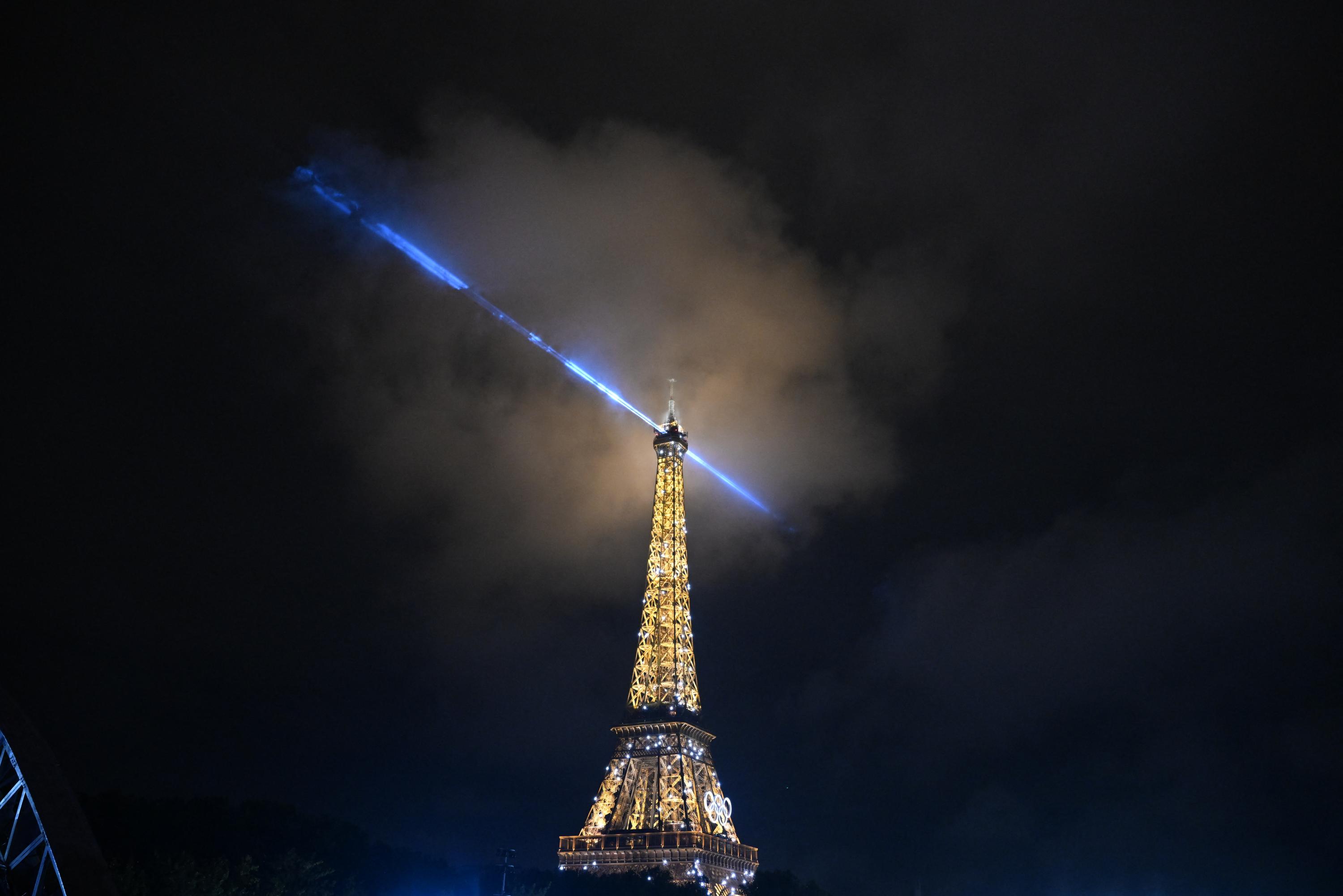 Le président de la Seine-Saint-Denis réclame une illumination de la tour Eiffel aux couleurs du drapeau palestinien