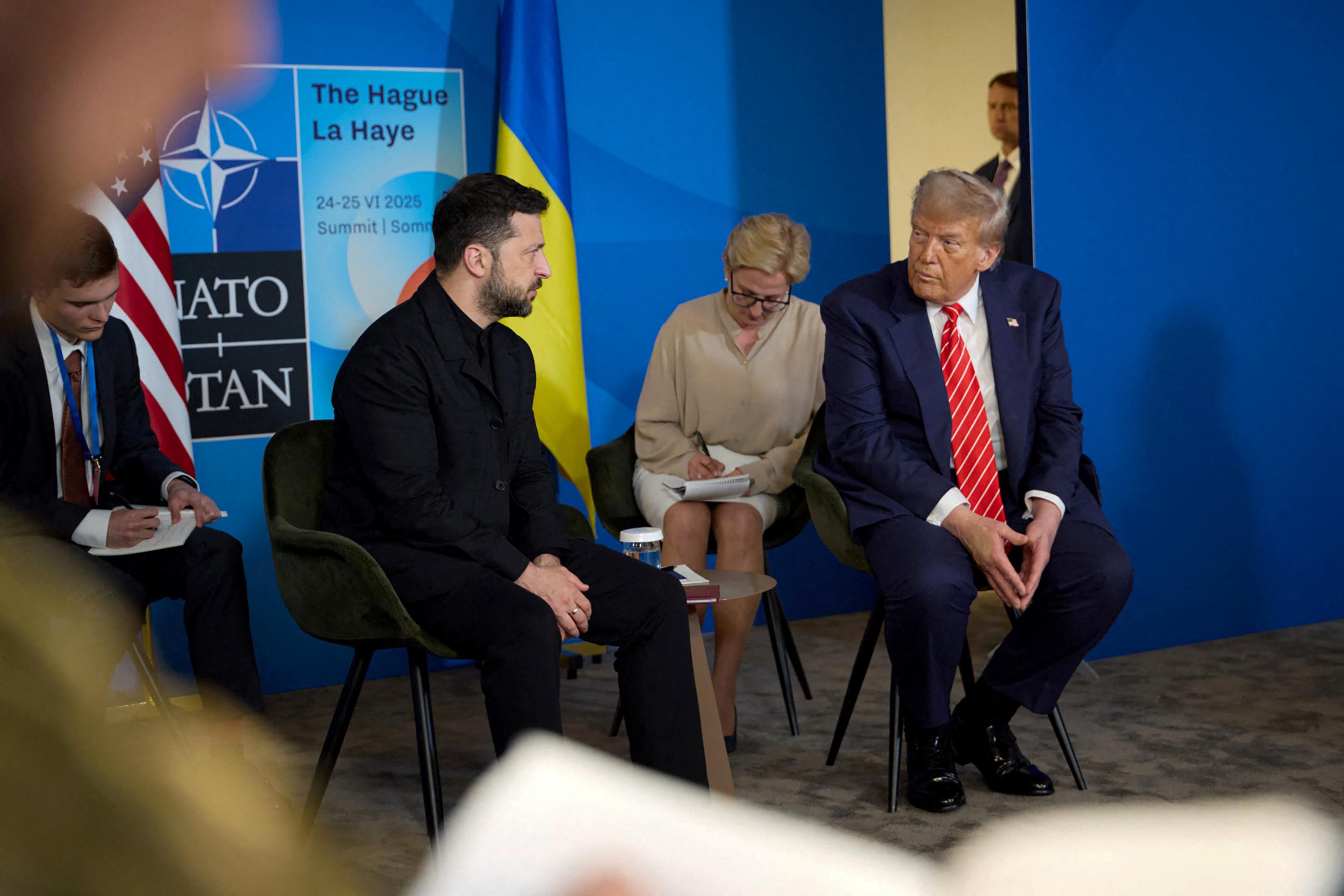 Guerre en Ukraine : les États-Unis approuvent des ventes d'armes à Kiev pour renforcer sa défense antiaérienne