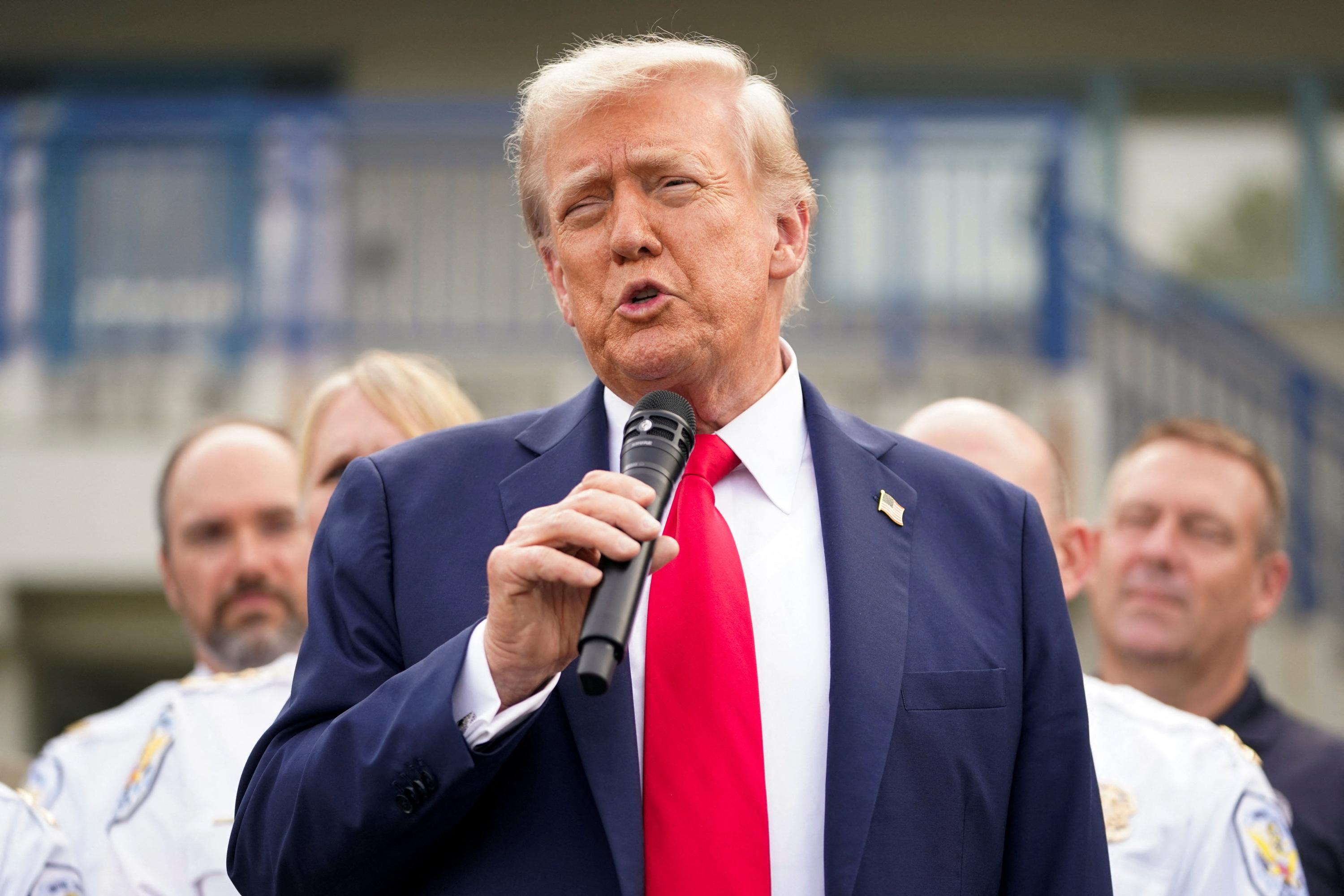 L’achat de 100 millions de dollars d’obligations, un risque de conflit d’intérêts pour Donald Trump ?
