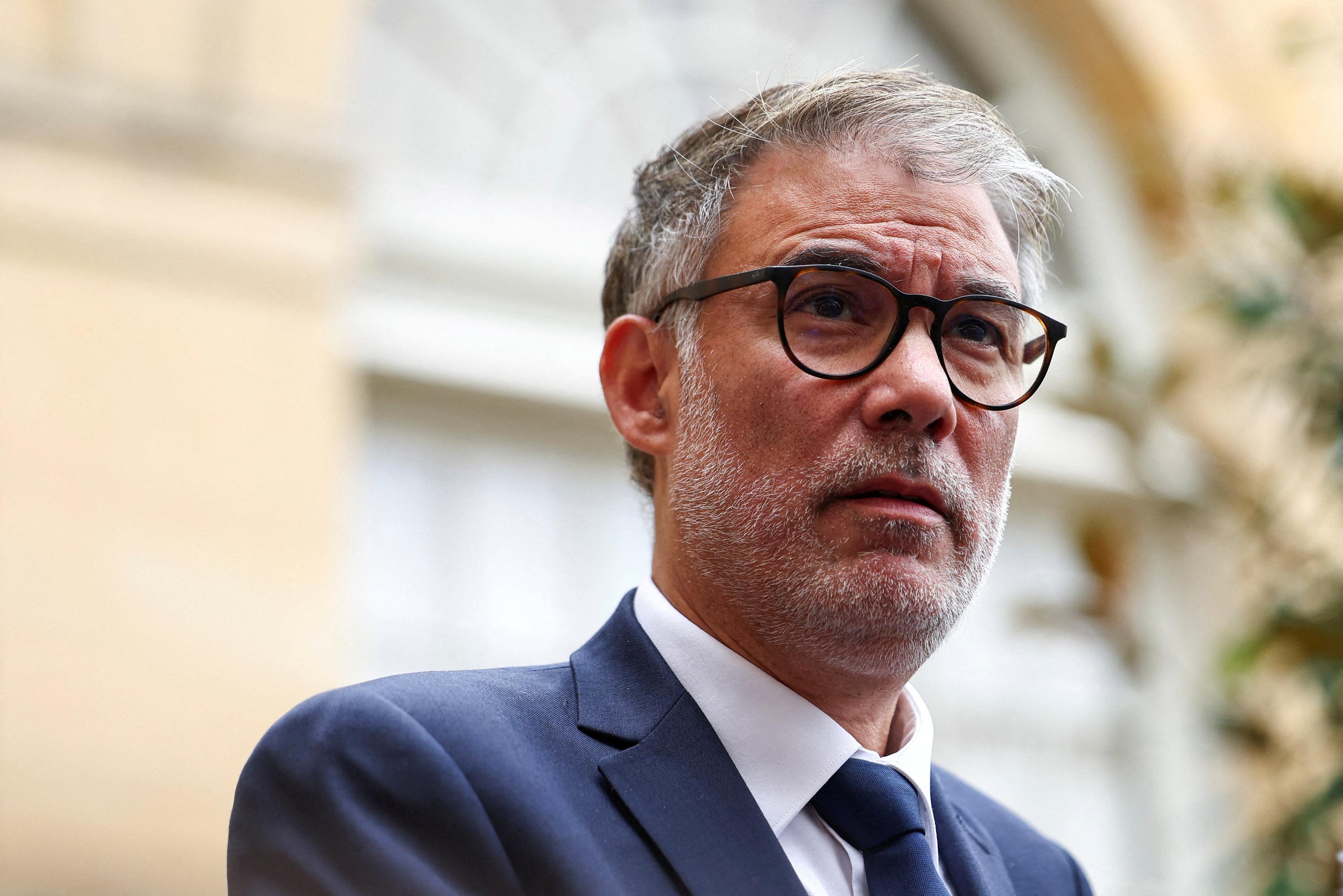 Démission De Sébastien Lecornu : Olivier Faure Salue Un «Gaulliste» Parti «Avec Dignité Et Honneur»