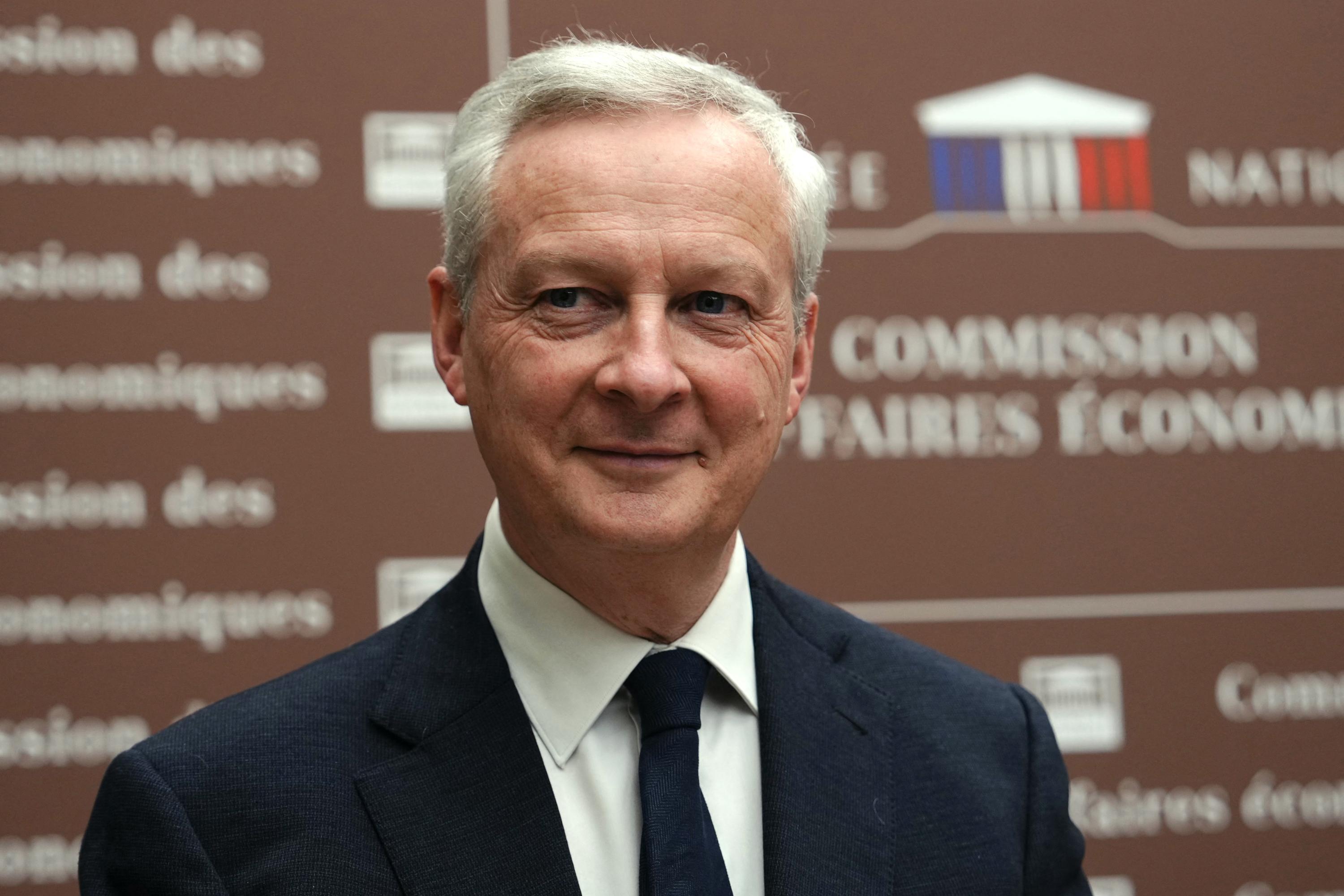 Bruno Le Maire A Quitté Son Poste À Asml Mais Reprend Ses Cours En Suisse