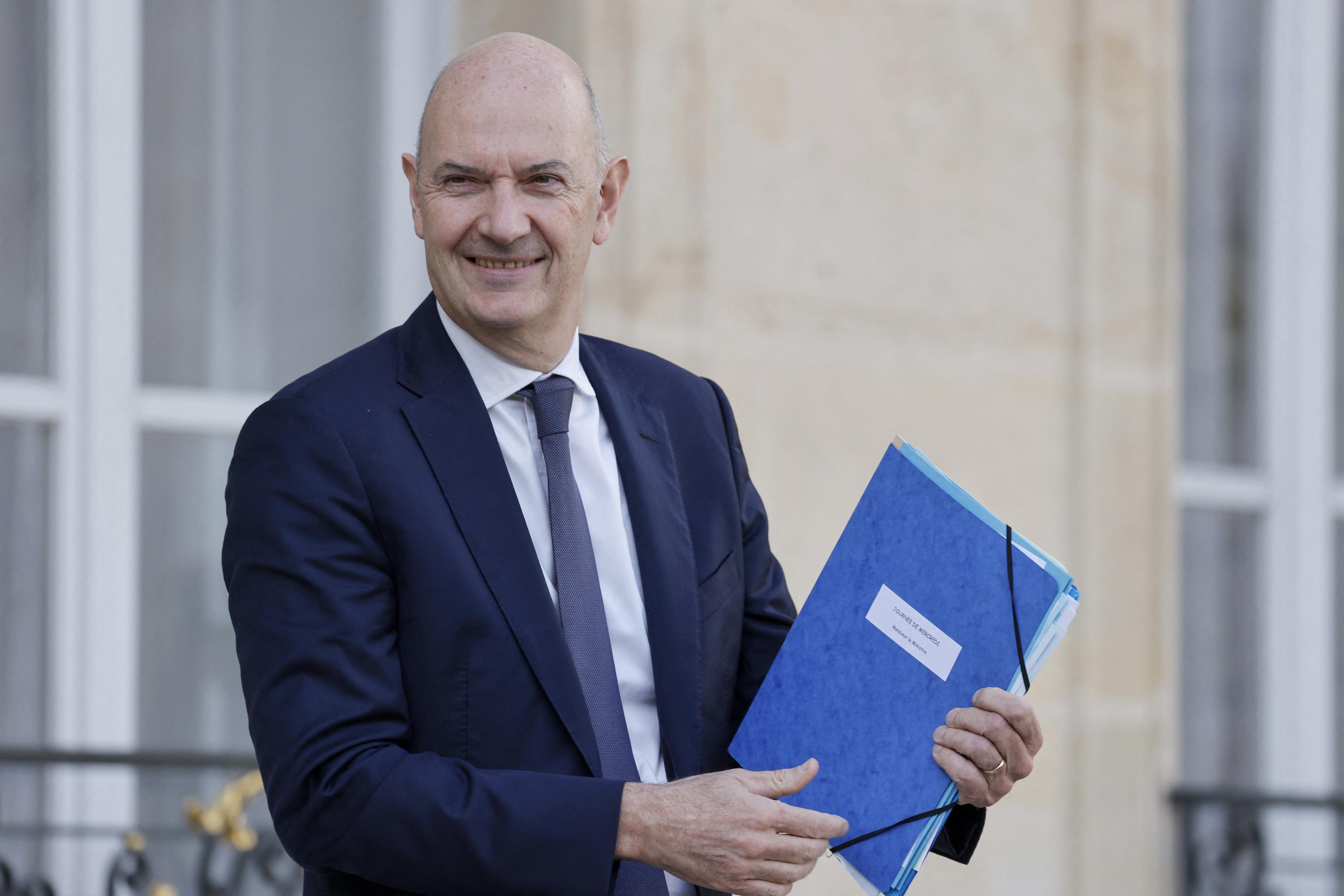 Modifier la réforme des retraites coûterait «des milliards en 2027», avertit le ministre de l’Économie