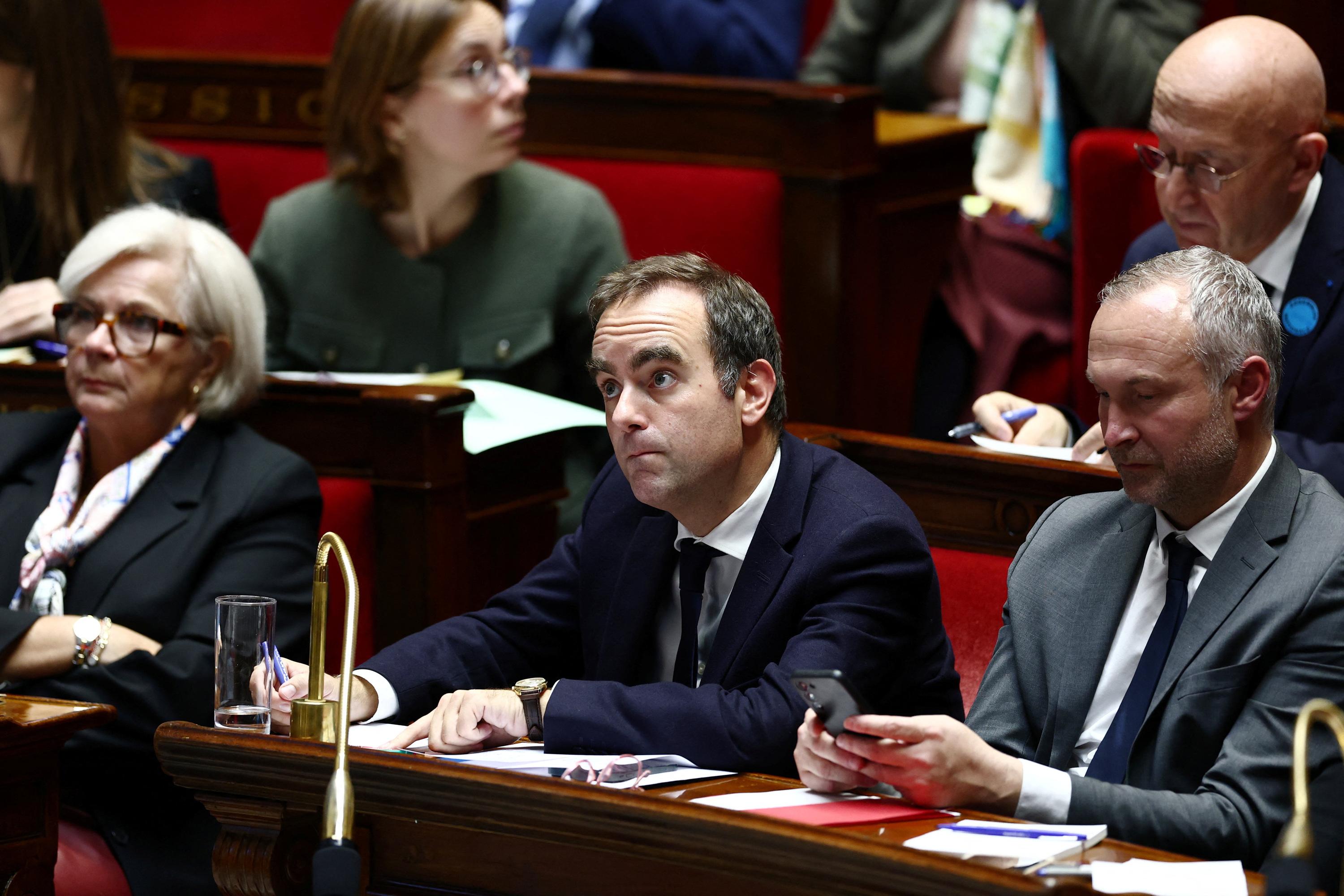 Combien pourrait réellement coûter la suspension de la réforme des retraites ?