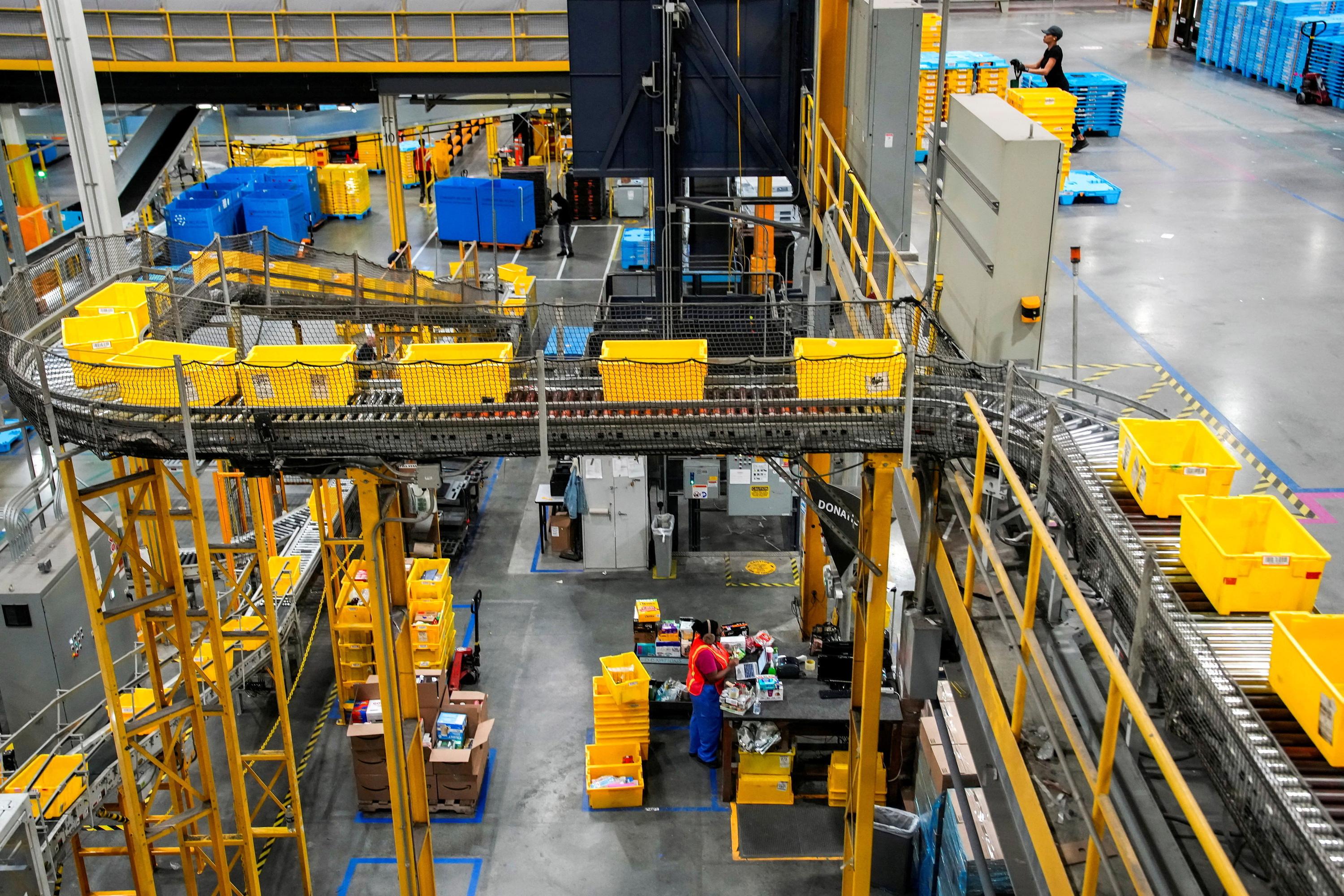 Objets en plastique interdits : Temu, Amazon et Metro mis en demeure par deux associations