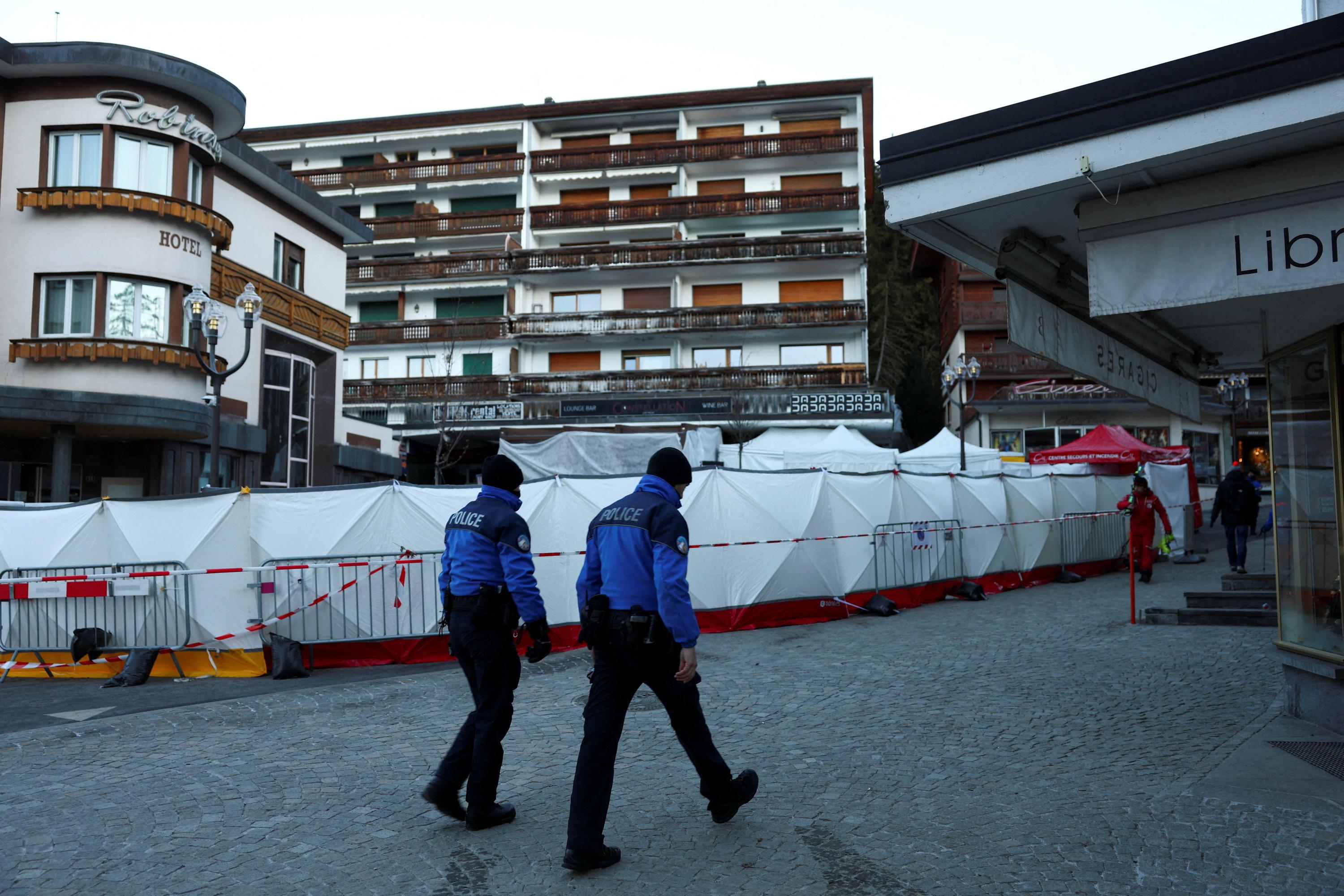 Incendie meurtrier à Crans-Montana : quelles suites judiciaires pour le couple gérant le bar ?