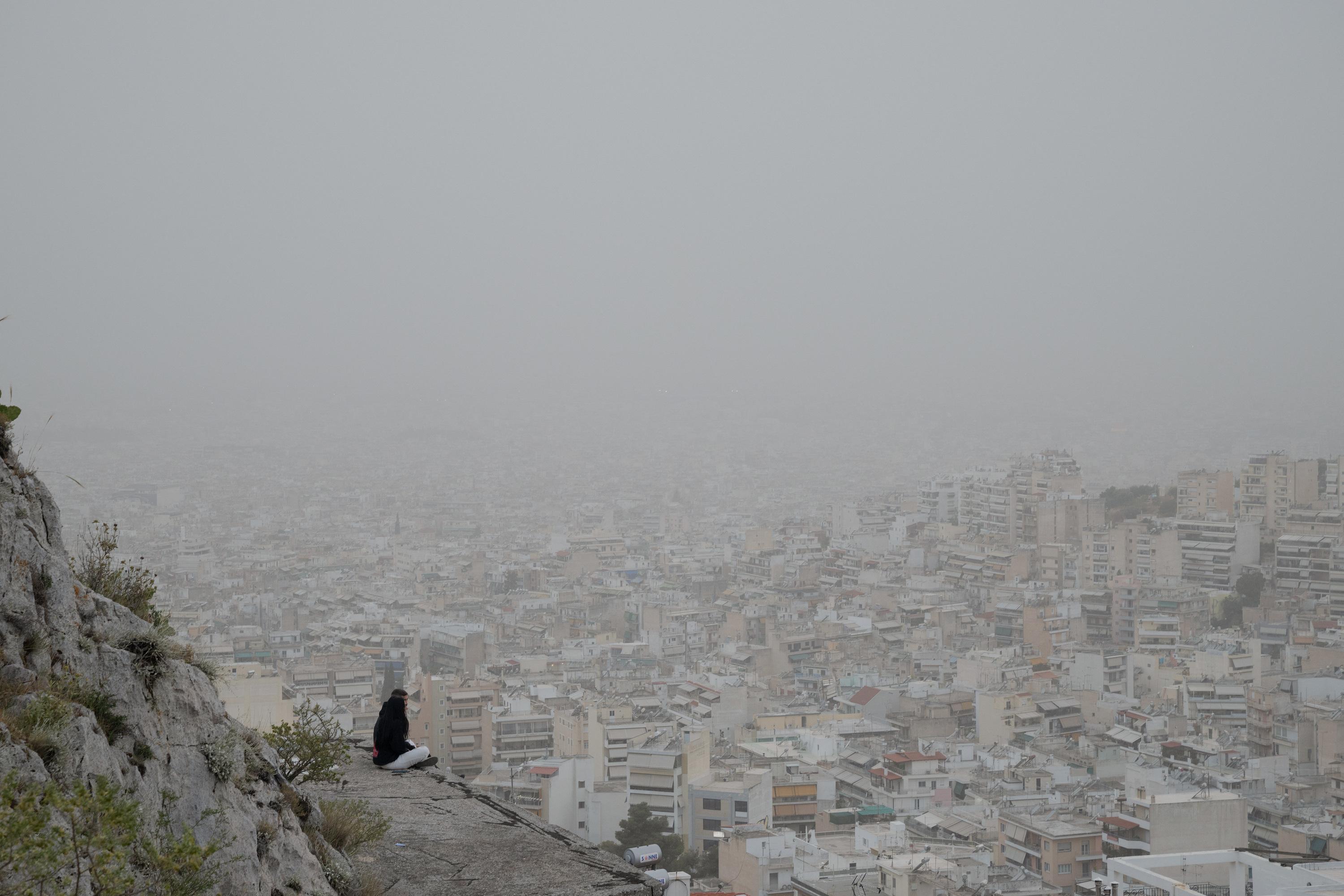 Grèce : un garde-côte tué après des vents violents et des pluies torrentielles