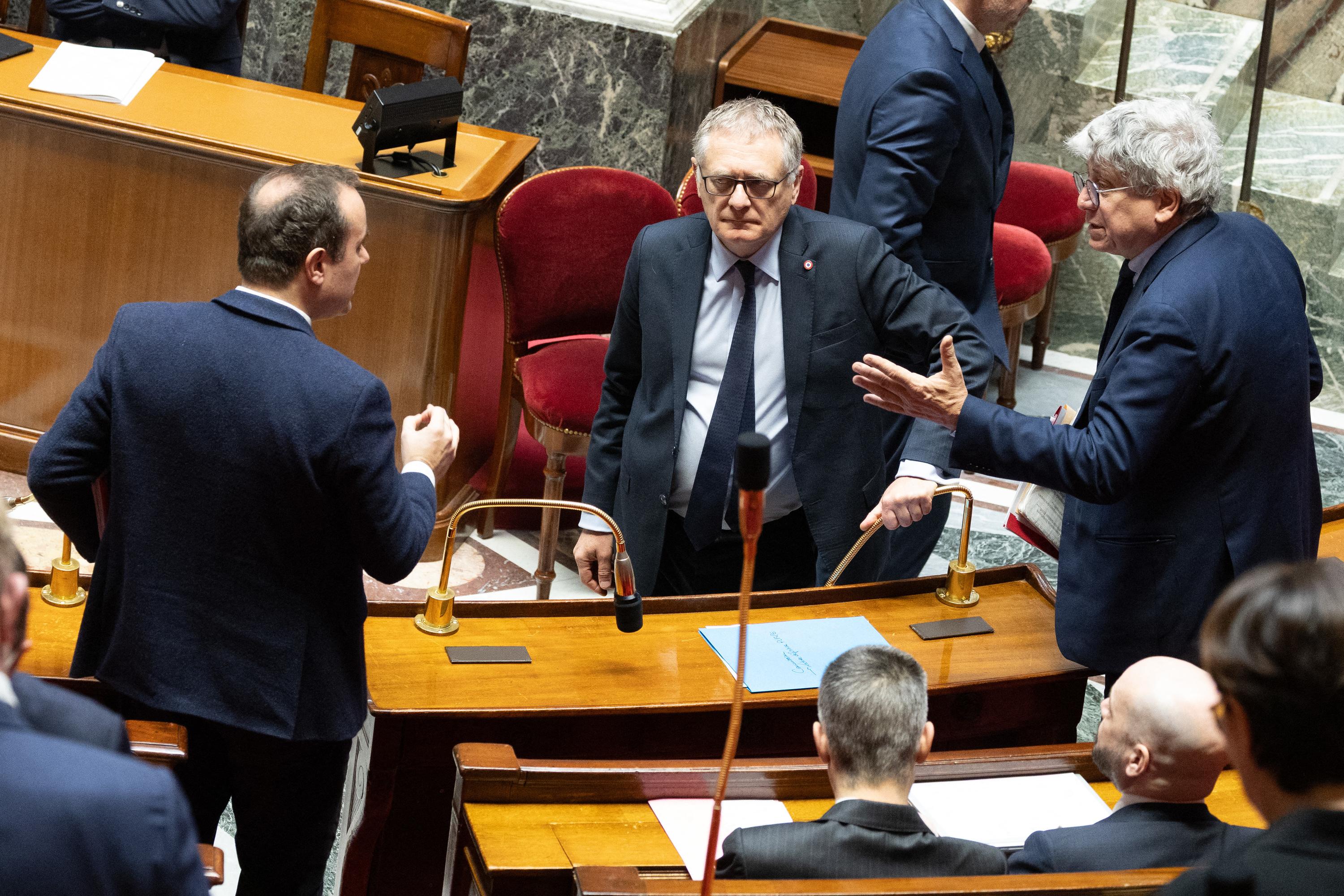 EN DIRECT - Budget 2026 : altercation entre Sébastien Lecornu et l’Insoumis Éric Coquerel