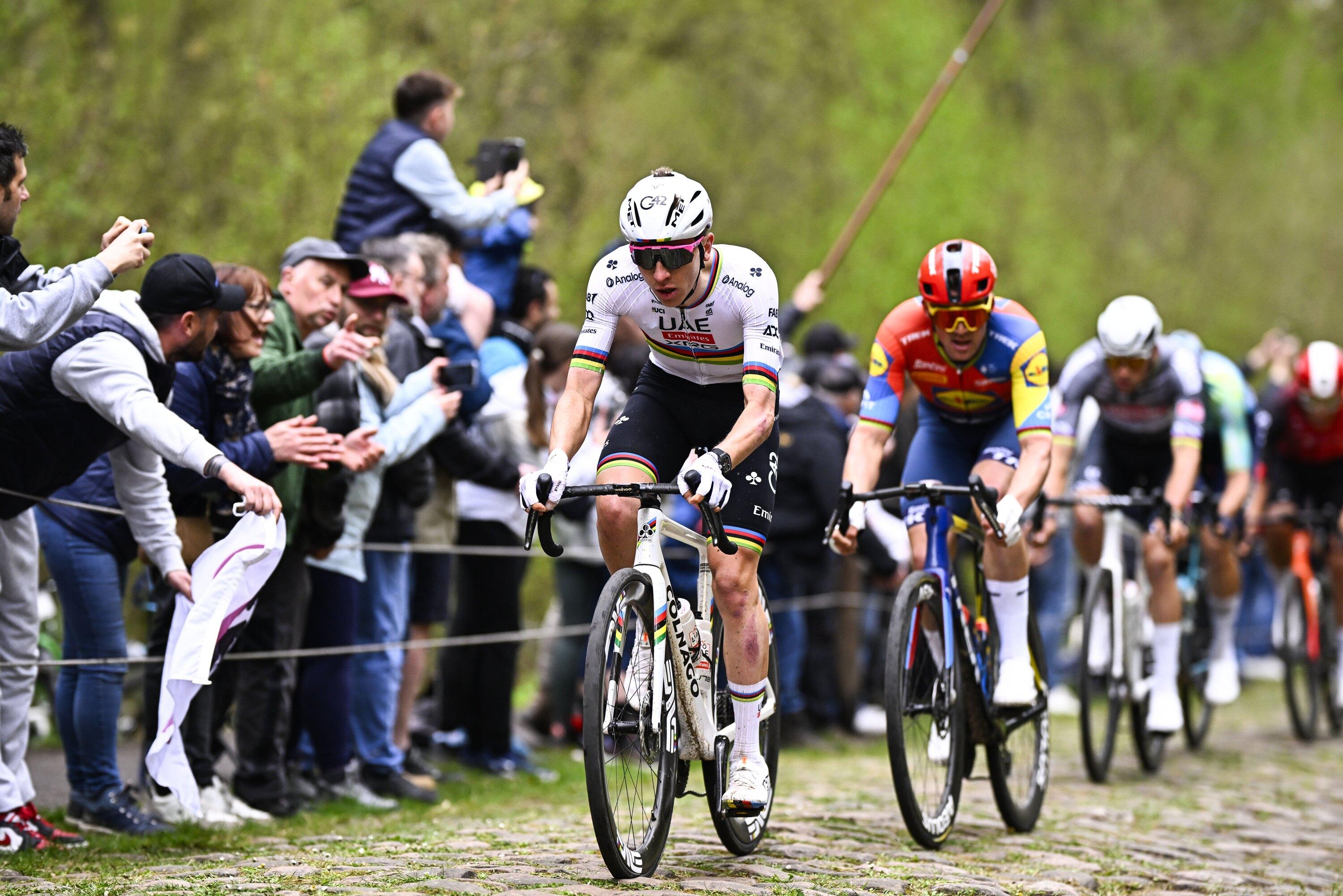 Paris-Roubaix : Tadej Pogacar repart à l’assaut de l’ultime Monument qui manque à son palmarès