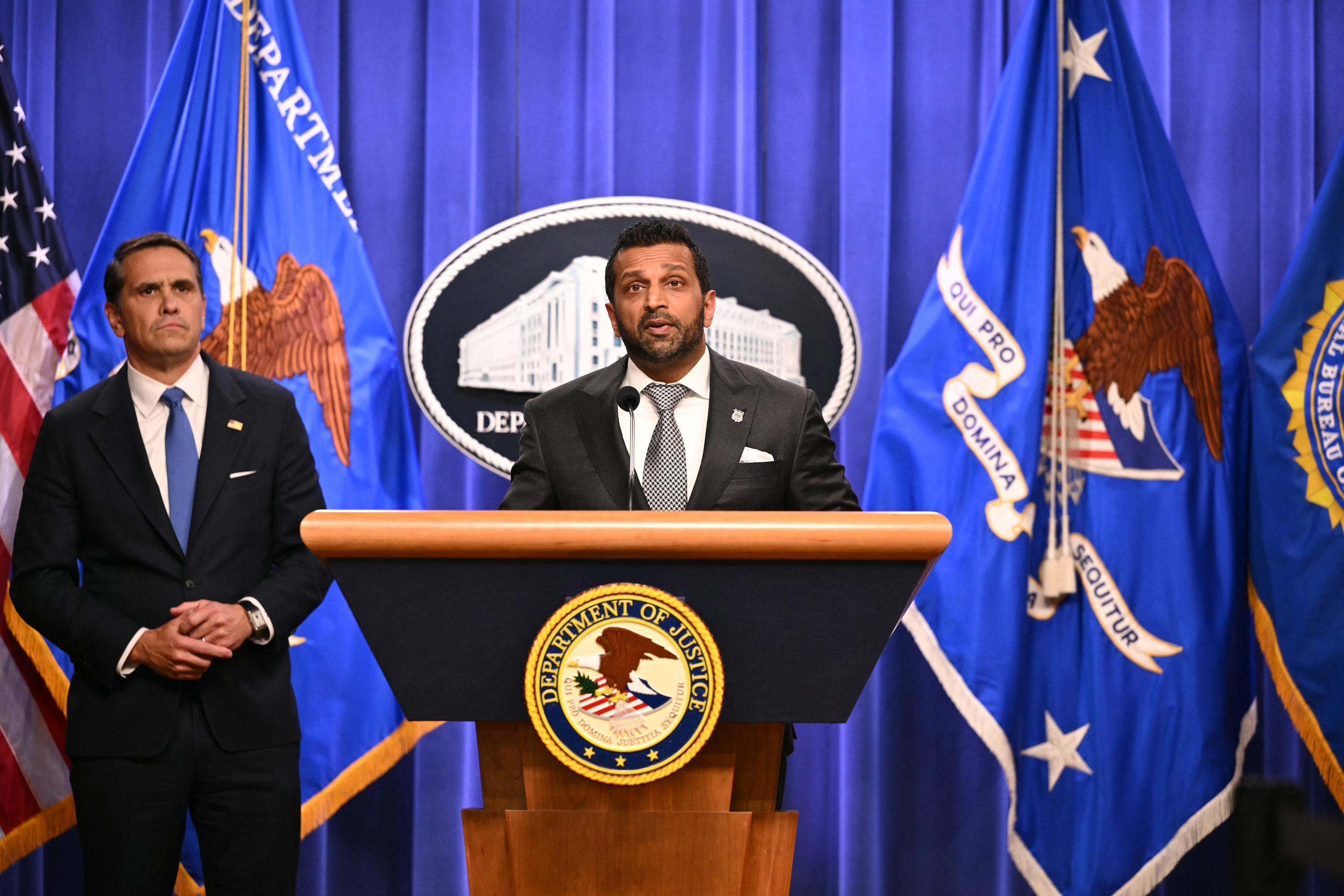 Aux États-Unis, un observatoire de l’extrême droite accusé de financer ses propres cibles dont le Ku Klux Klan