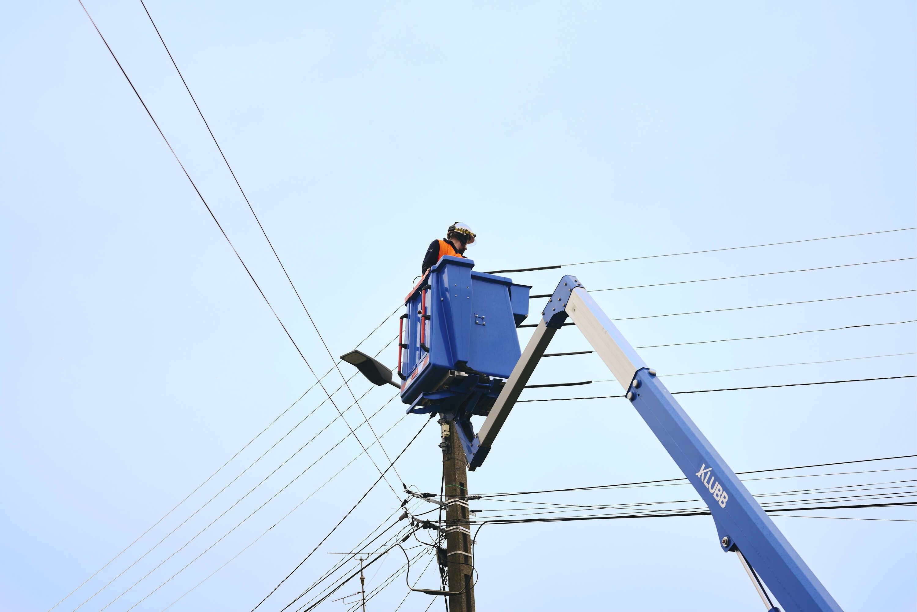 Plus de raccordements électriques, lignes enterrées : Enedis augmente aussi ses investissements