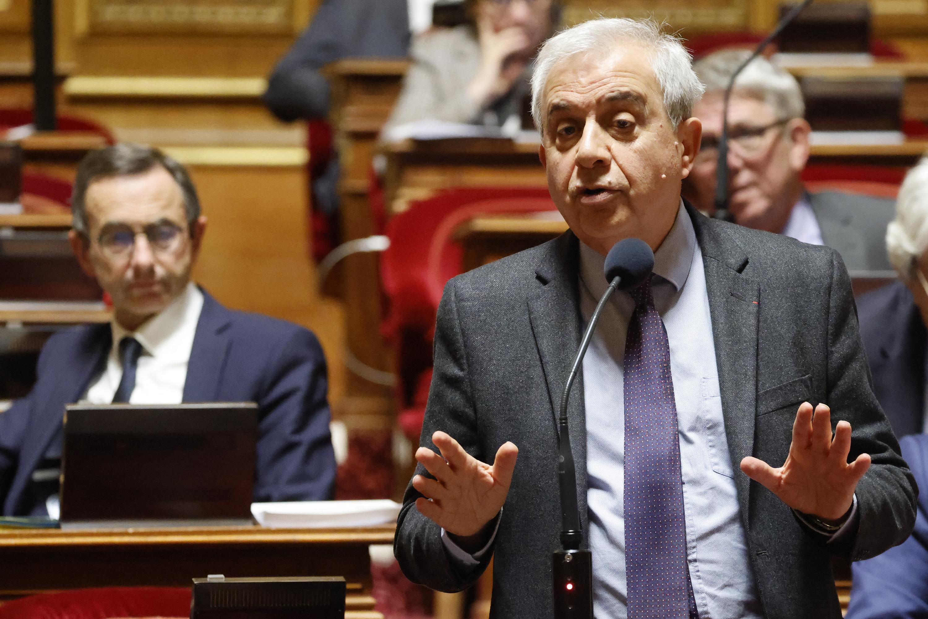 «Pouvez-vous nous donner votre définition du terme “maboul” ?» : quand le sénateur LR Roger Karoutchi interpelle Laurent Nunez sur l’Algérie