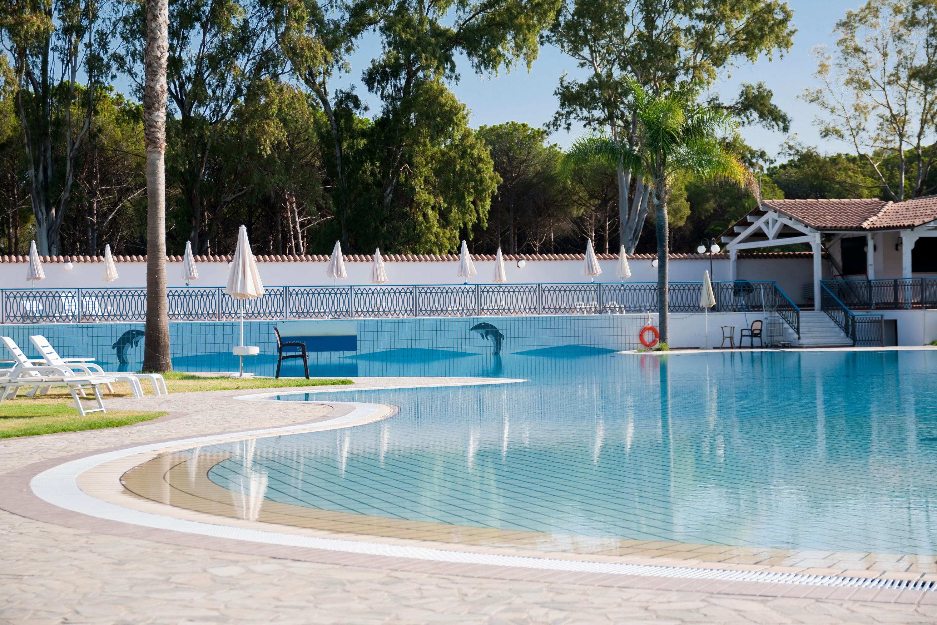 Hôtels, gîtes, campings : 49% des hébergements touristiques ne sont pas équipés d’une piscine