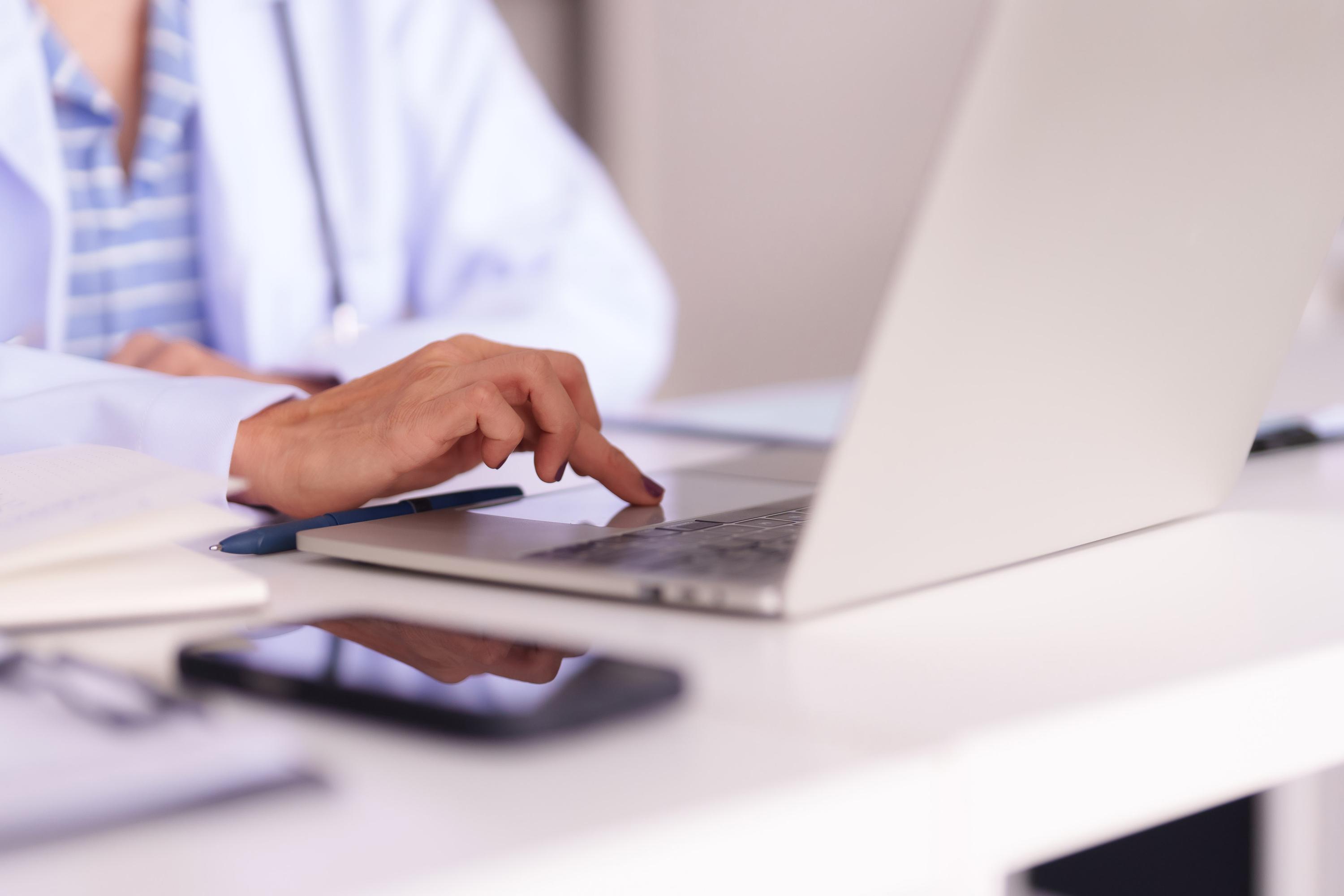 Déserts médicaux : bientôt une loi pour limiter la liberté d’installation des médecins ?