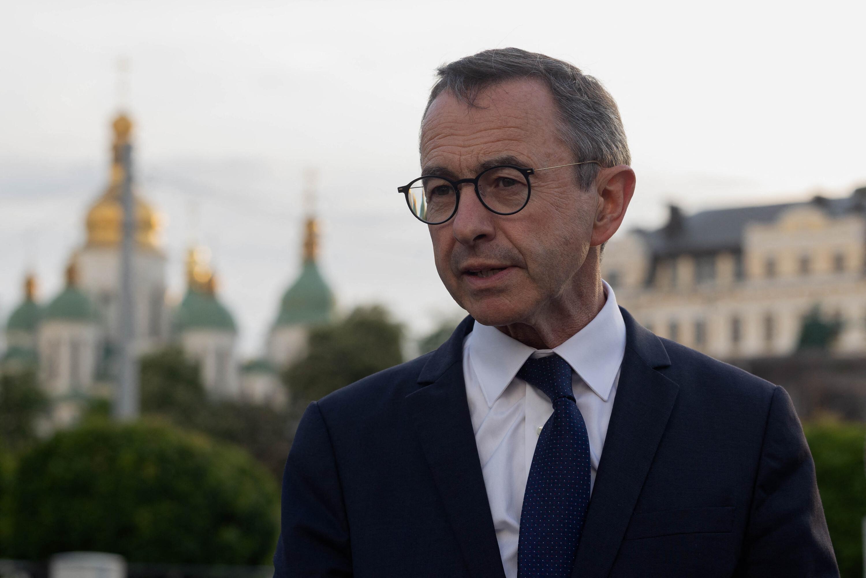 Guillaume Tabard : « Retailleau rêve de la chute de Philippe et de Bardella »