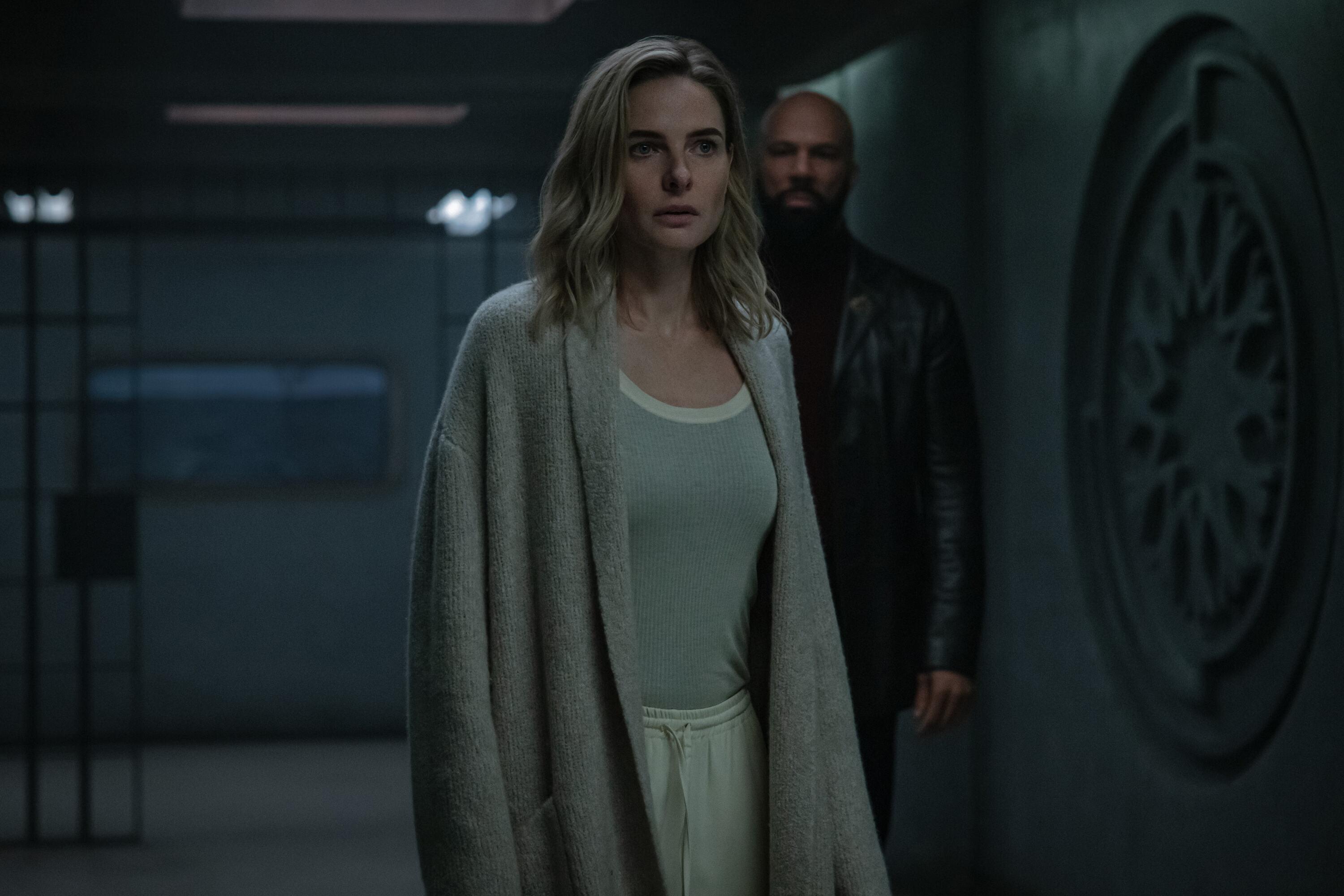 Silo sur Apple TV : la saison 3 explore le passé du monde souterrain — Séries TV