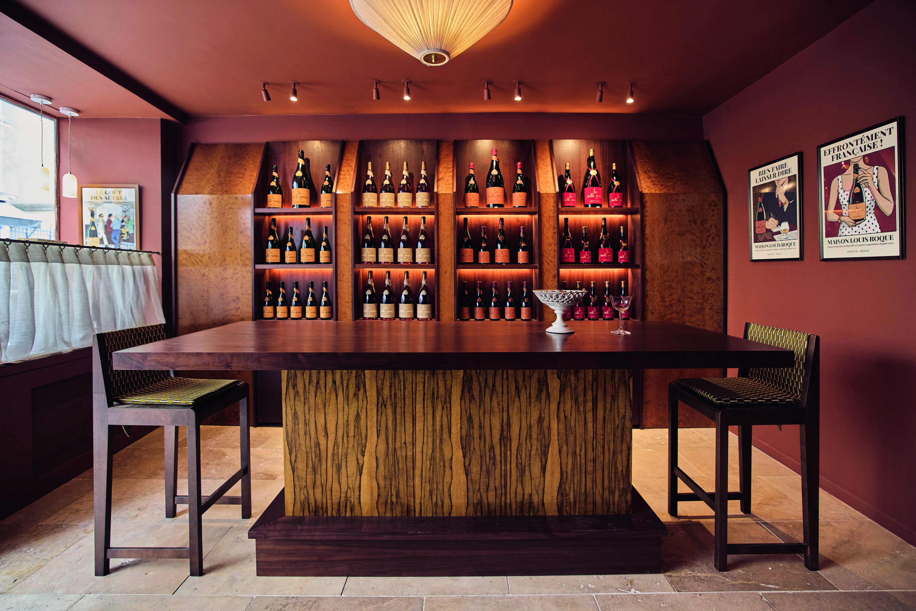 Pure ou en cocktail, la Vieille Prune débarque à Paris avec une boutique flambant neuve