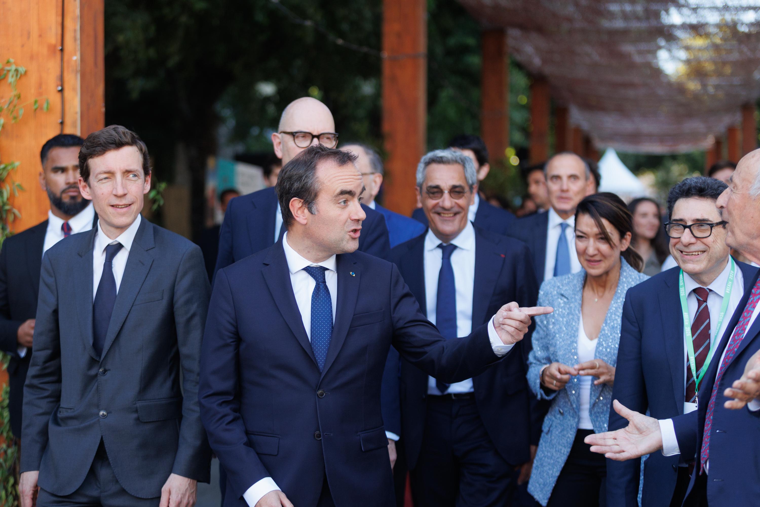 « Il faudrait enfermer les candidats à la présidentielle jusqu’à ce qu’ils se mettent d’accord » : à Aix, les patrons se désespèrent des désunions du bloc central