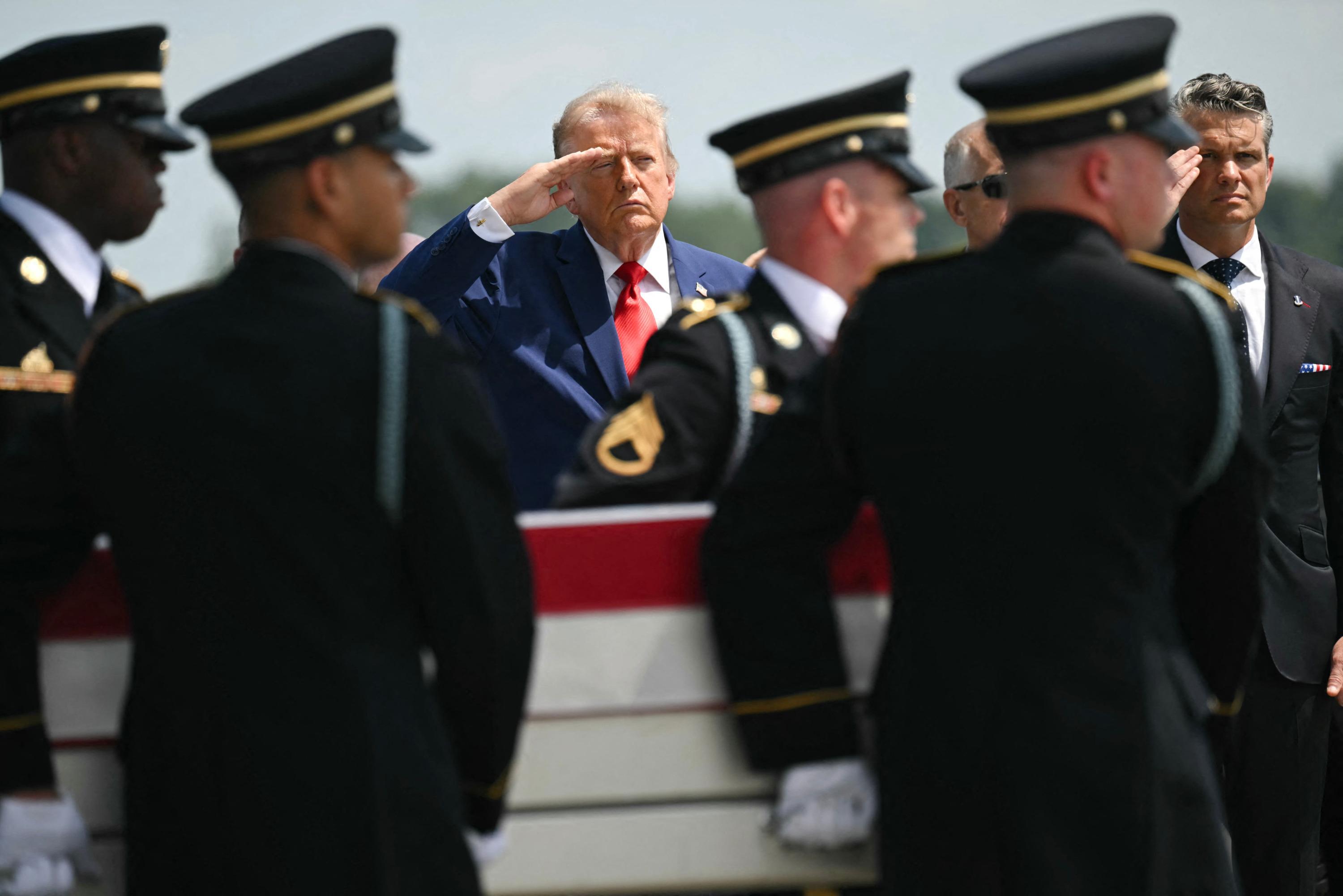 Pris dans le piège iranien, Donald Trump tenté par l’escalade