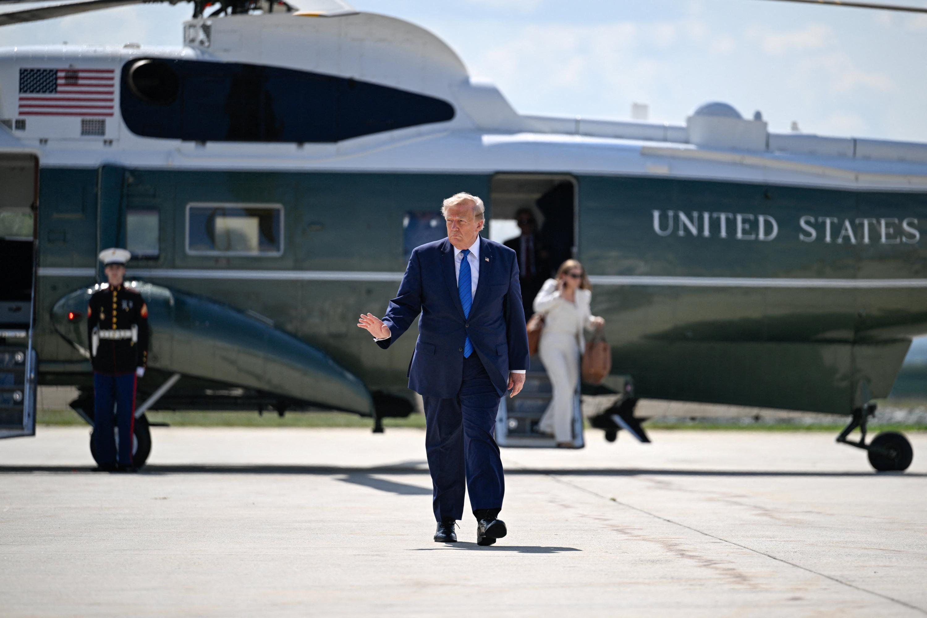 « Il faut leur reconnaître ça, ils sont coriaces » : Donald Trump annule les frappes sur l’Iran