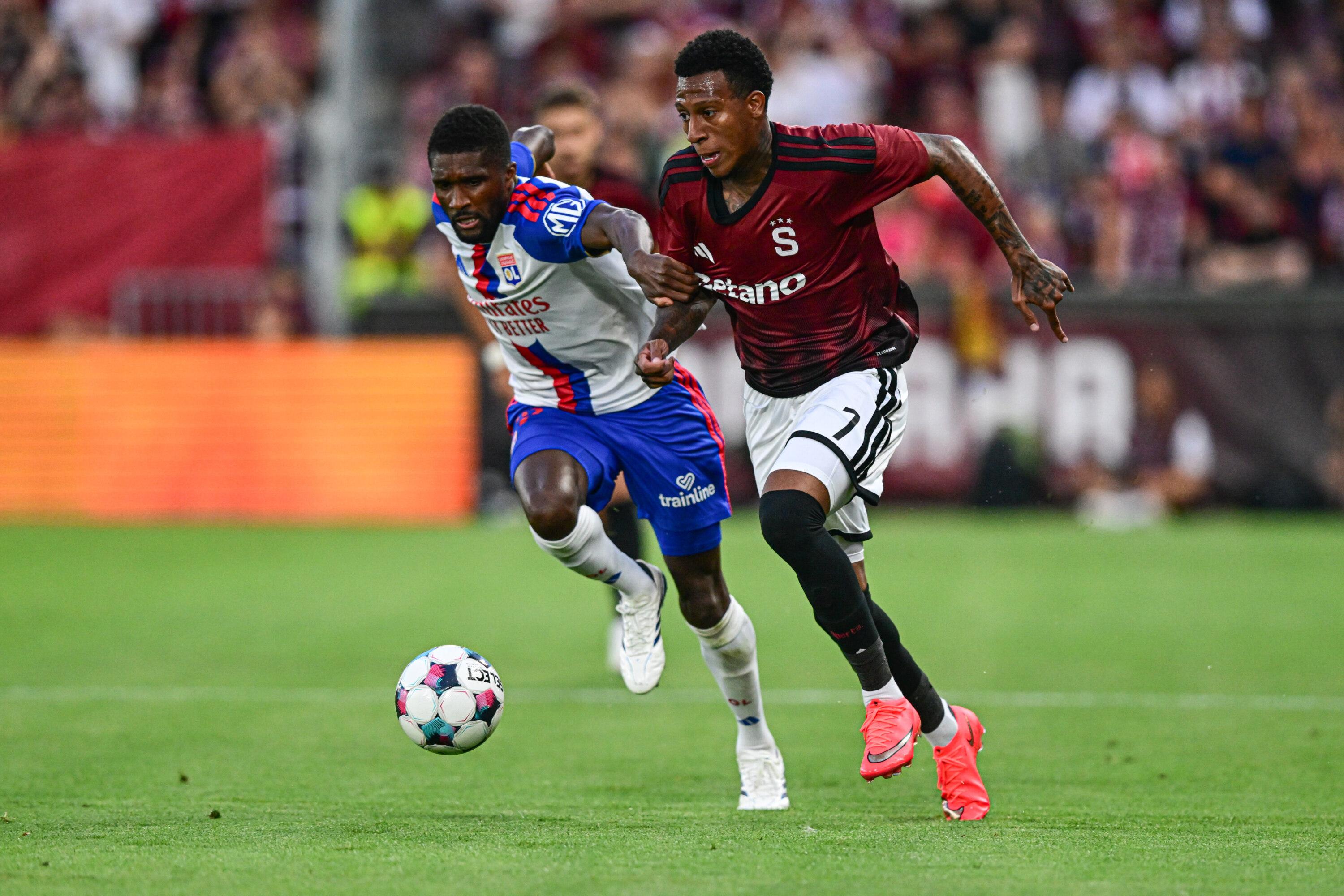 EN DIRECT - Ligue des champions : début de match très difficile pour l’OL, bousculé par le Sparta Prague