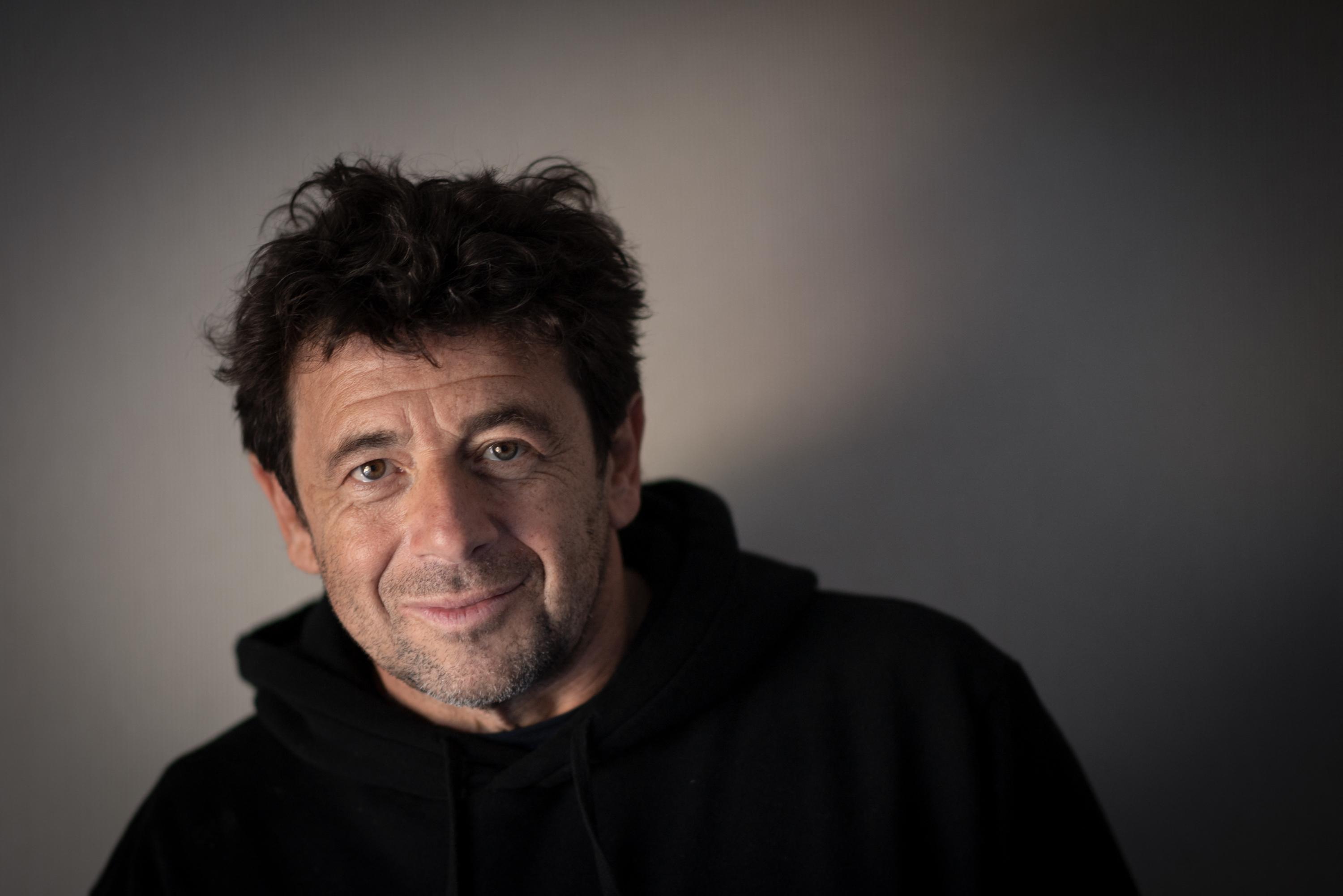 Affaire Patrick Bruel : le chanteur de nouveau autorisé à quitter la France