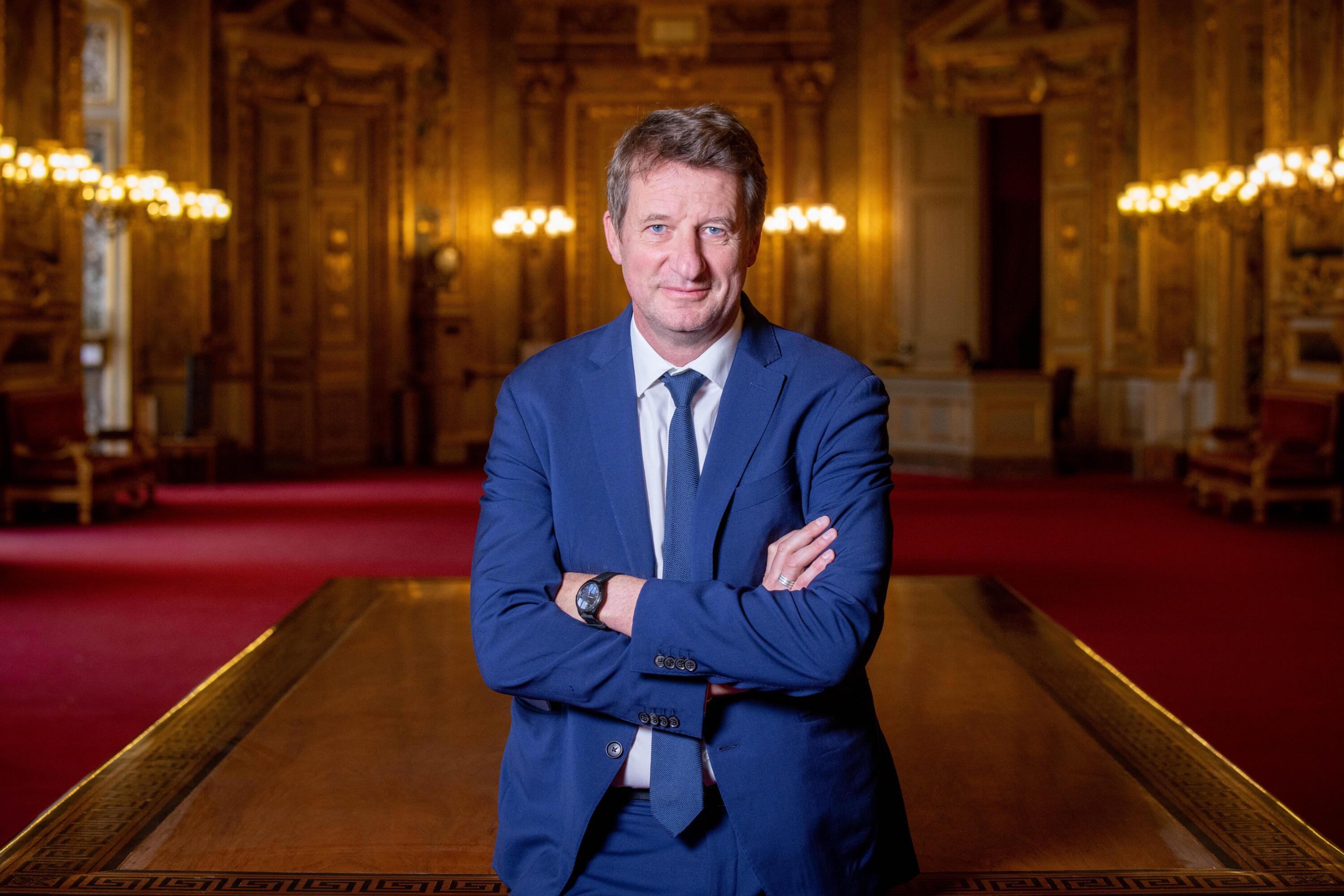 EN DIRECT - Présidentielle 2027 : Yannick Jadot annonce soutenir Raphaël Glucksmann «sans hésitation»