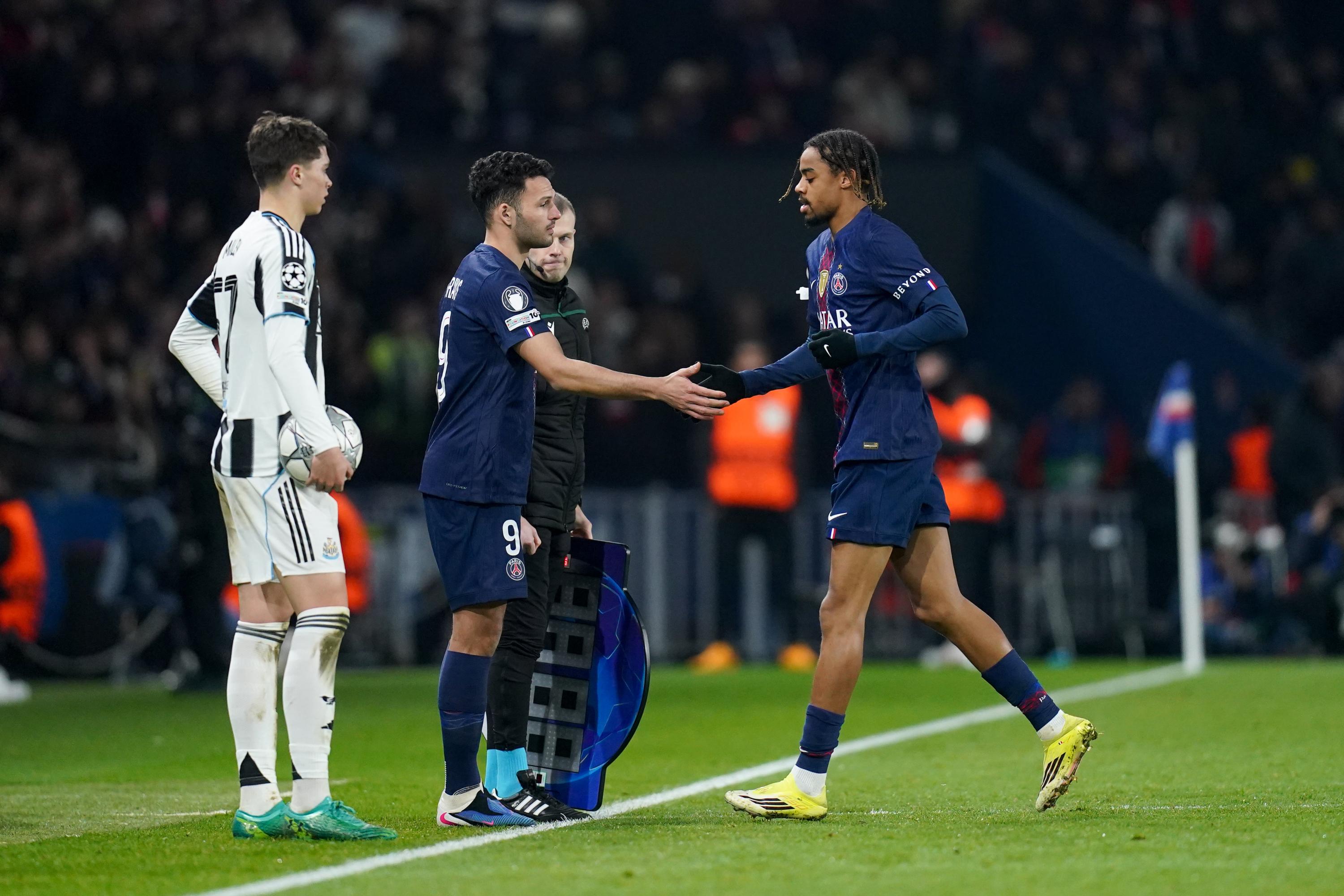 Mercato : miracle anglais, politique stricte, assumée et payante… Pourquoi le PSG a aussi bien vendu