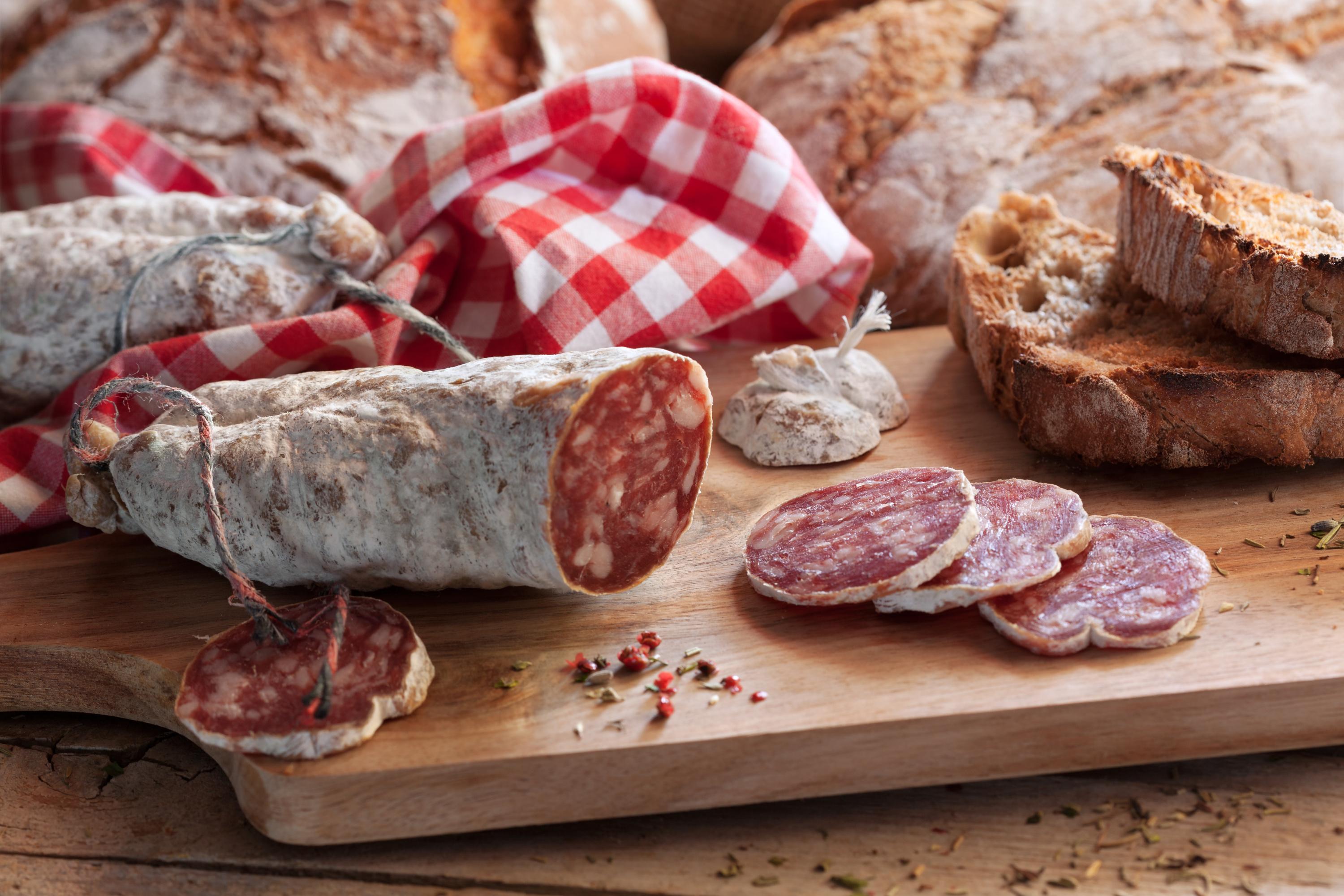 «Présence de salmonelle» : rappel de saucisson sec Monique Ranou vendu chez Intermarché