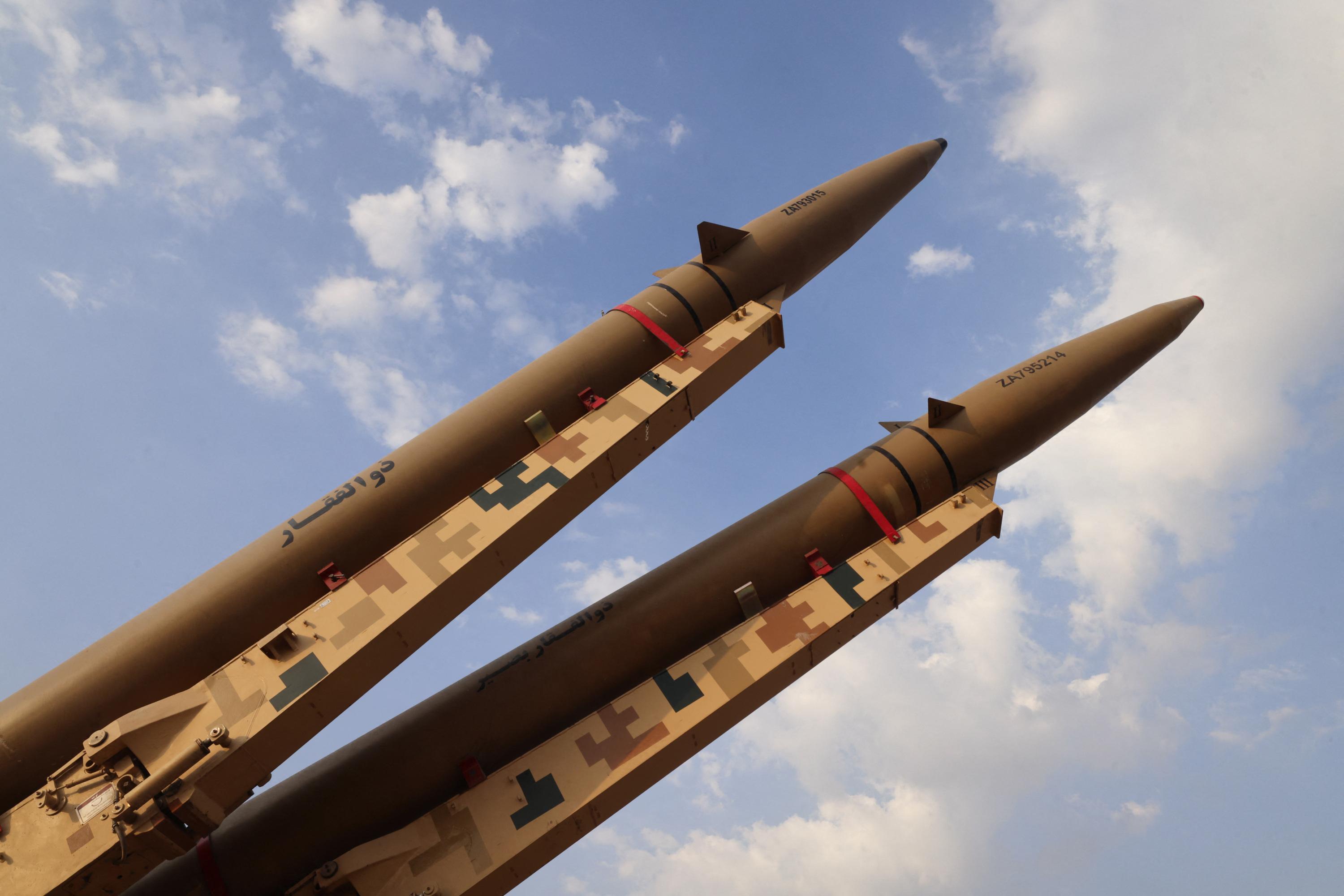 L’Iran développe en secret un missile de croisière supersonique avec l’aide de la Russie, révèle le Financial Times