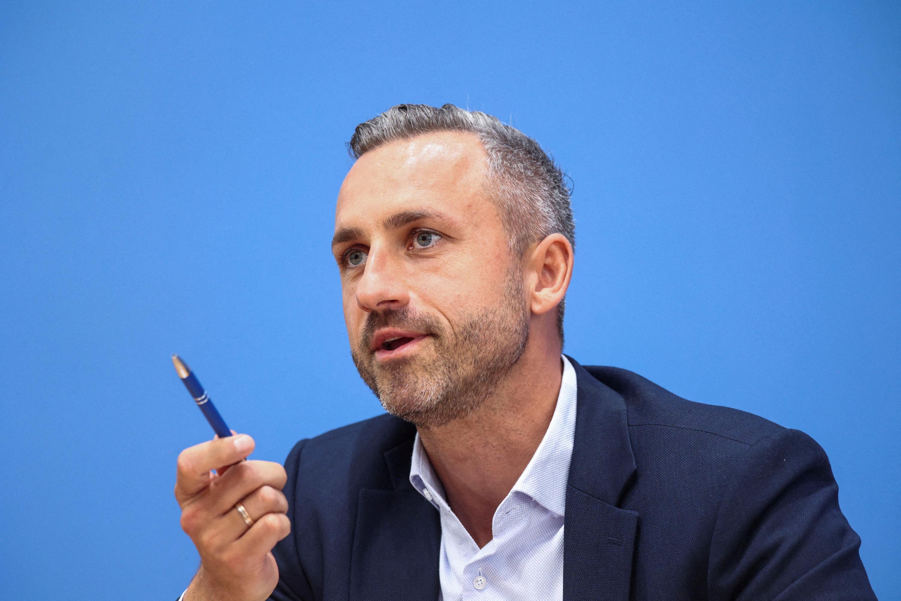 «Make Germany Great Again» : Trump salue la «très bonne soirée» de l’extrême droite après la victoire de l’AfD en Allemagne Thumbnail
