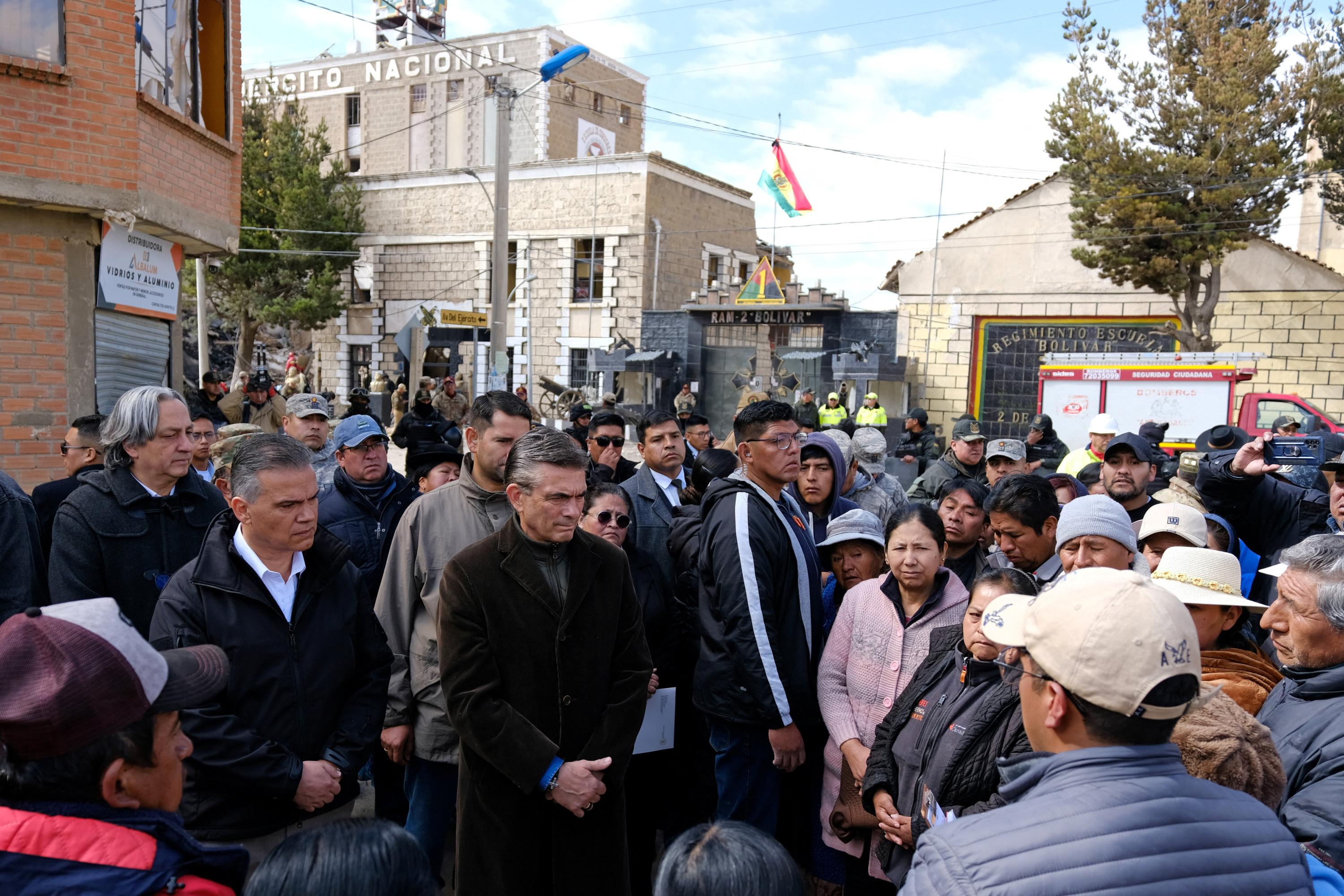 Bolivie : le président évoque un «possible attentat» après les explosions mortelles dans une installation militaire