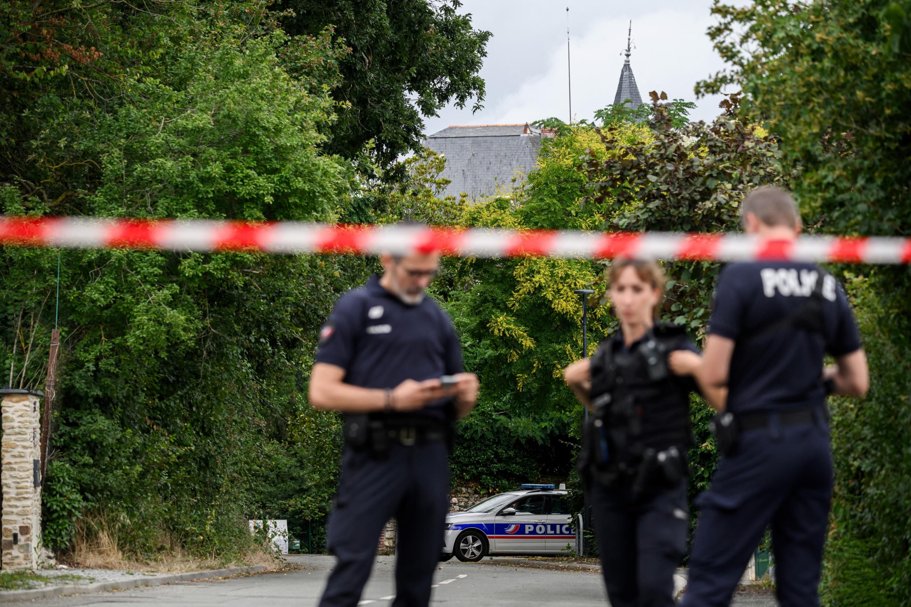 Pyrénées-Orientales : une femme poignardée à mort près de Perpignan, son fils de 15 ans a disparu du domicile