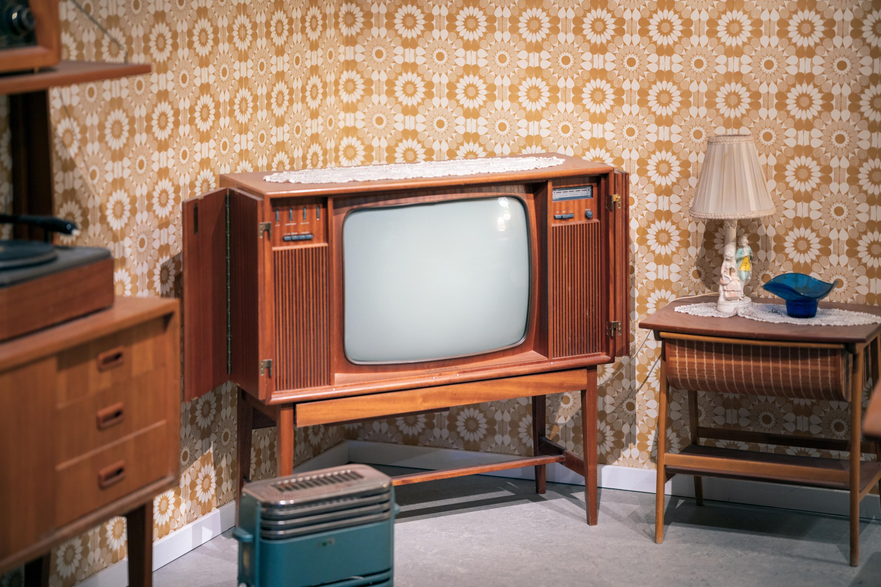 «Grandmacore», maximalisme : sorties cette année, ces tendances déco sont à suivre avec précaution