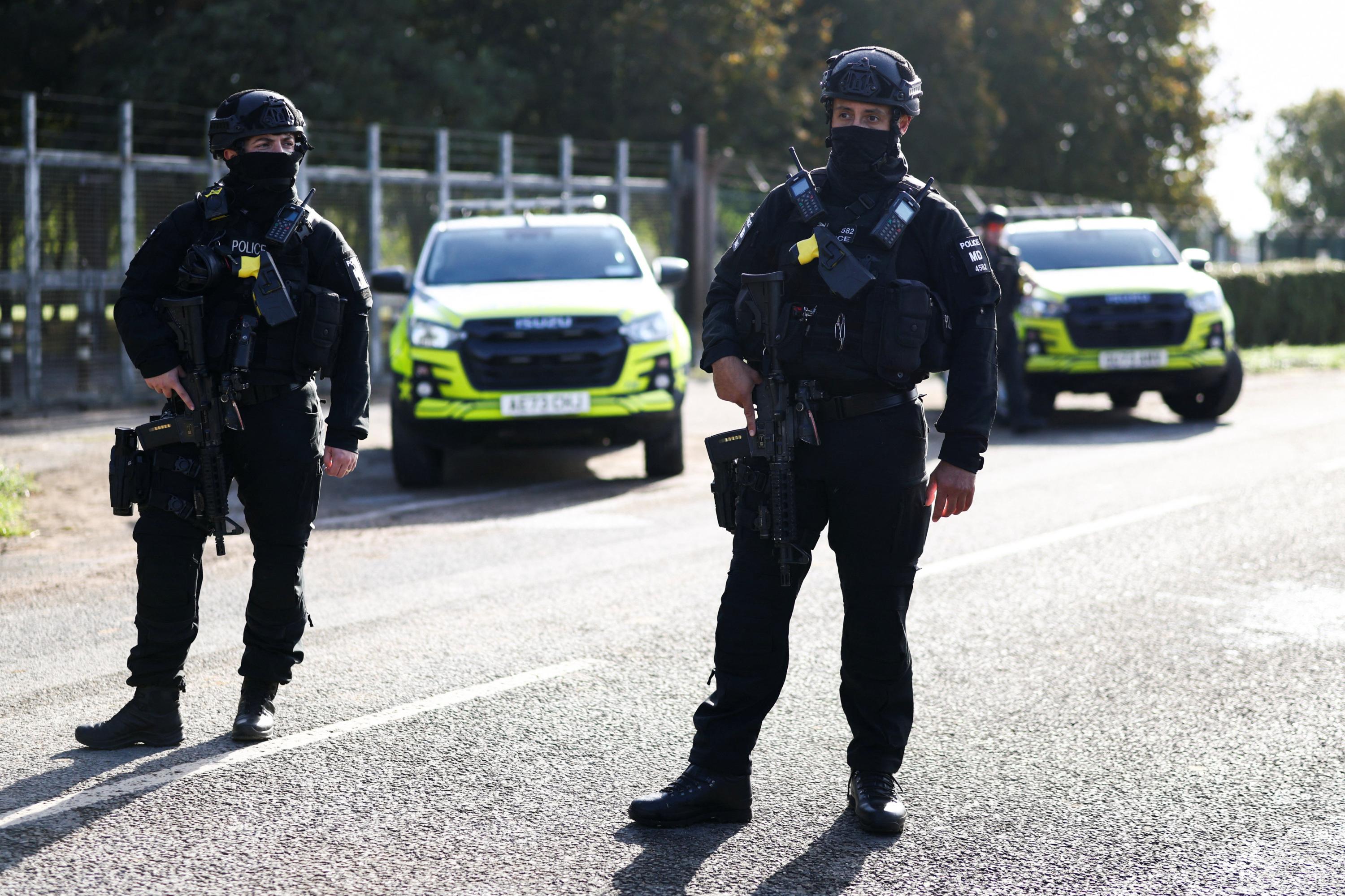 Projet d’attaque contre la base militaire de Fairford au Royaume-Uni : «Aucun engin explosif» découvert mais de «l'essence en quantité», selon la police