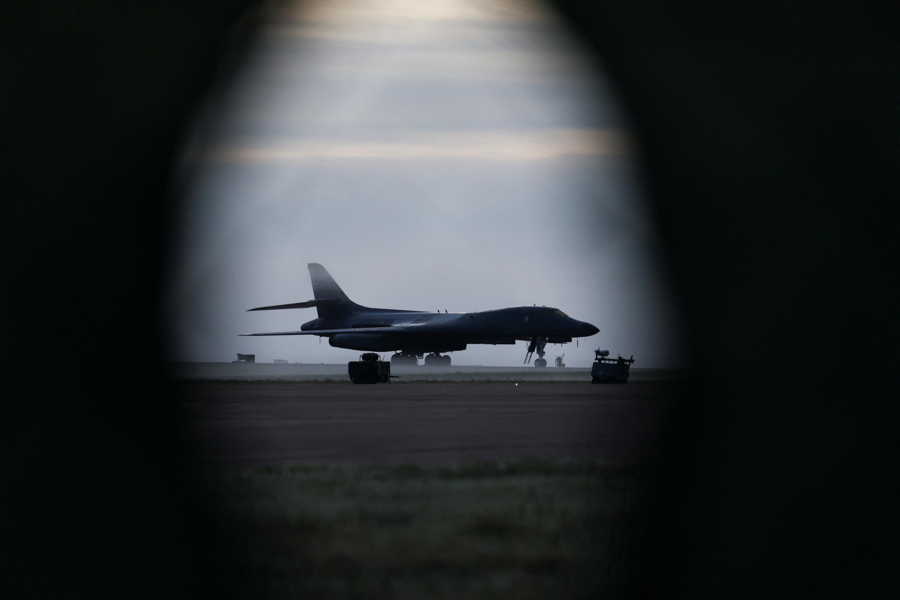 Incident près d'une base militaire en Angleterre : un Britanno-Iranien libéré sous caution