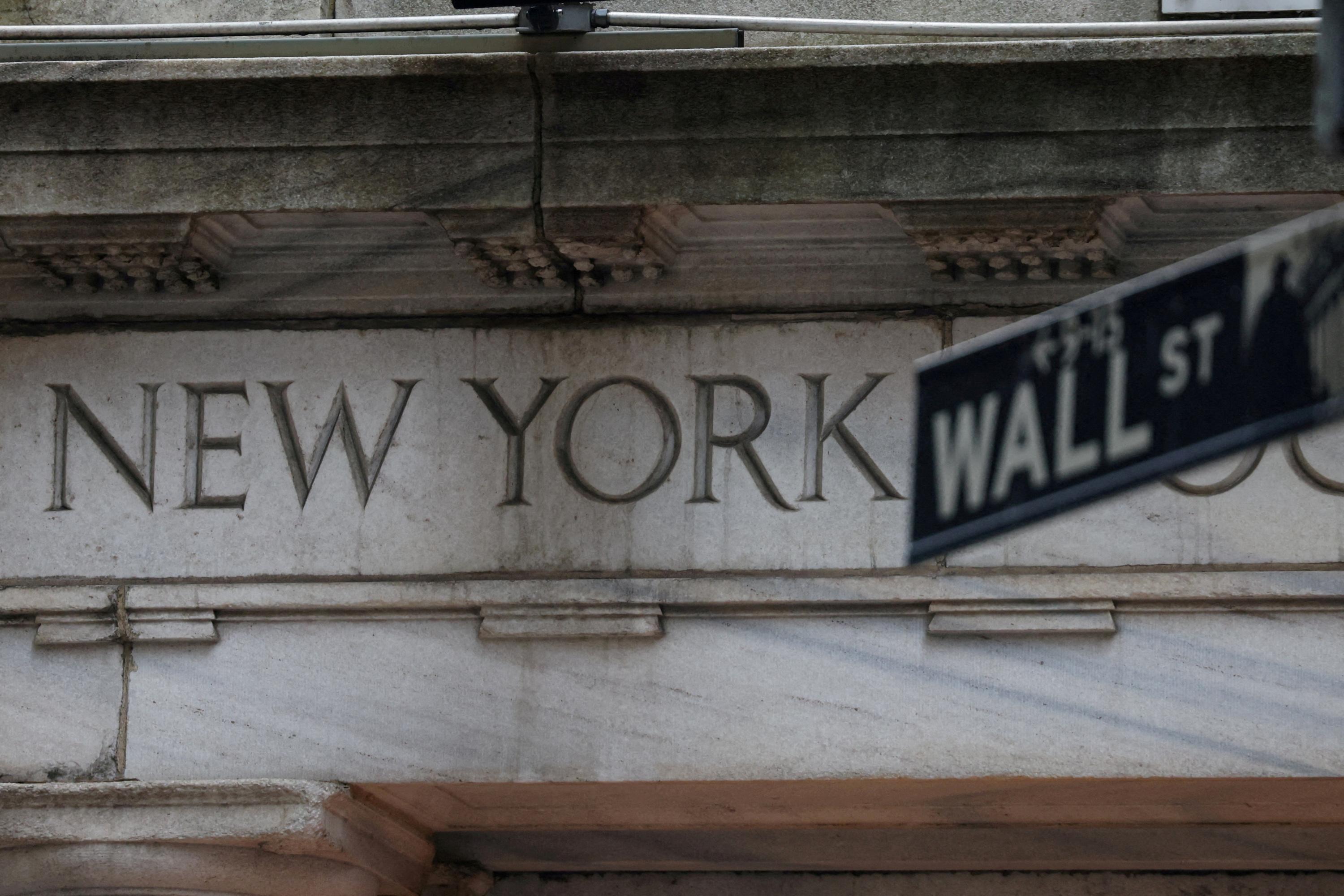 Wall Street clôture en hausse, record du Nasdaq